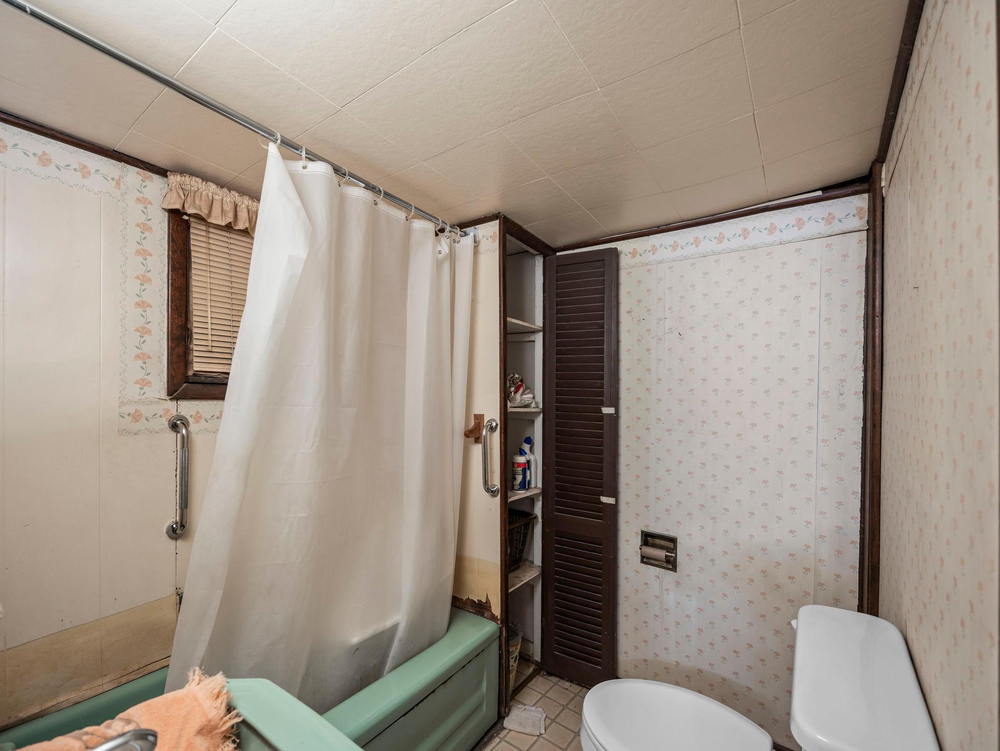 721 California Avenue E