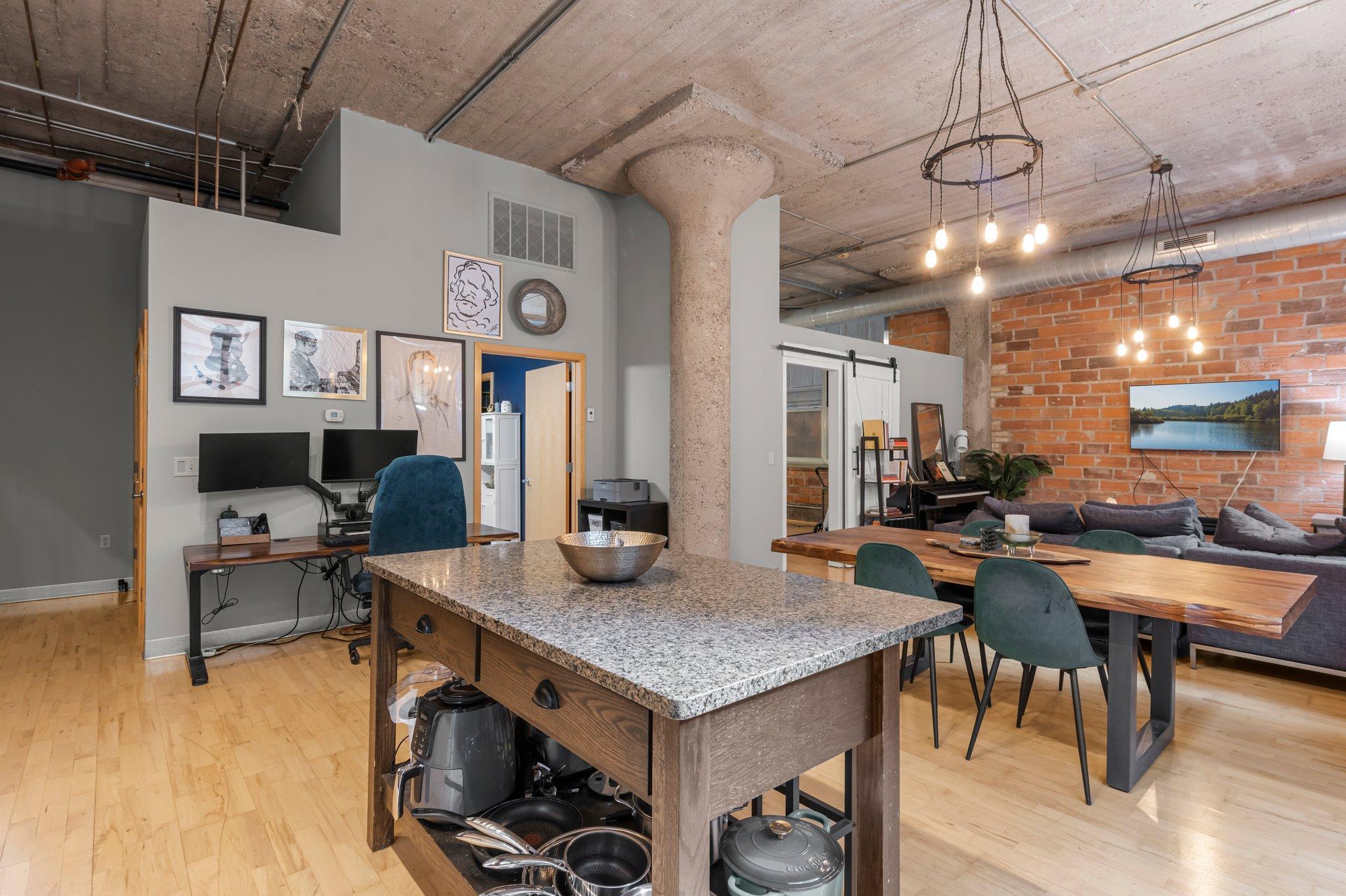 521 S 7th Street Unit: 223