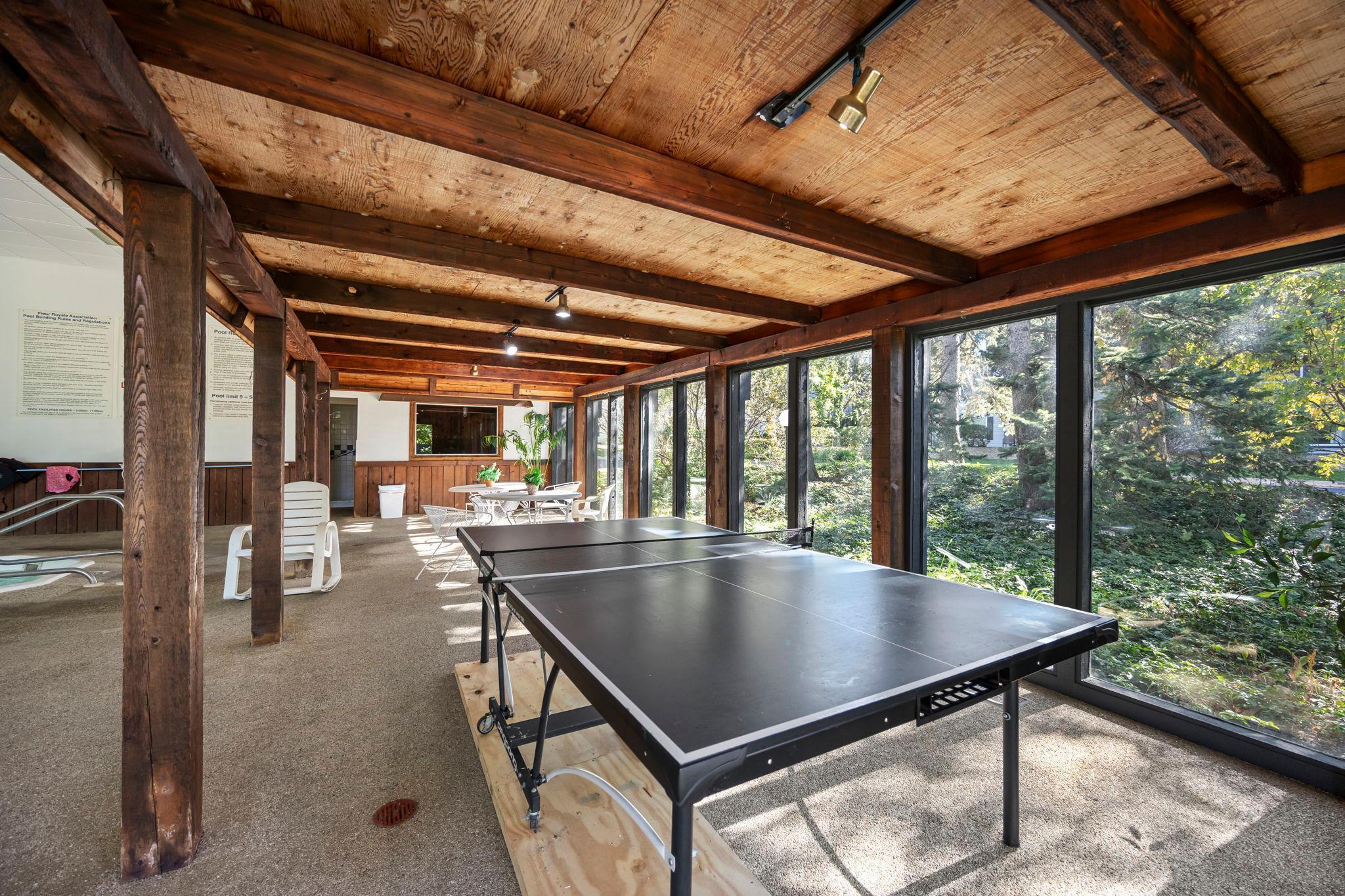 183 Little Canada Road E Unit: 204