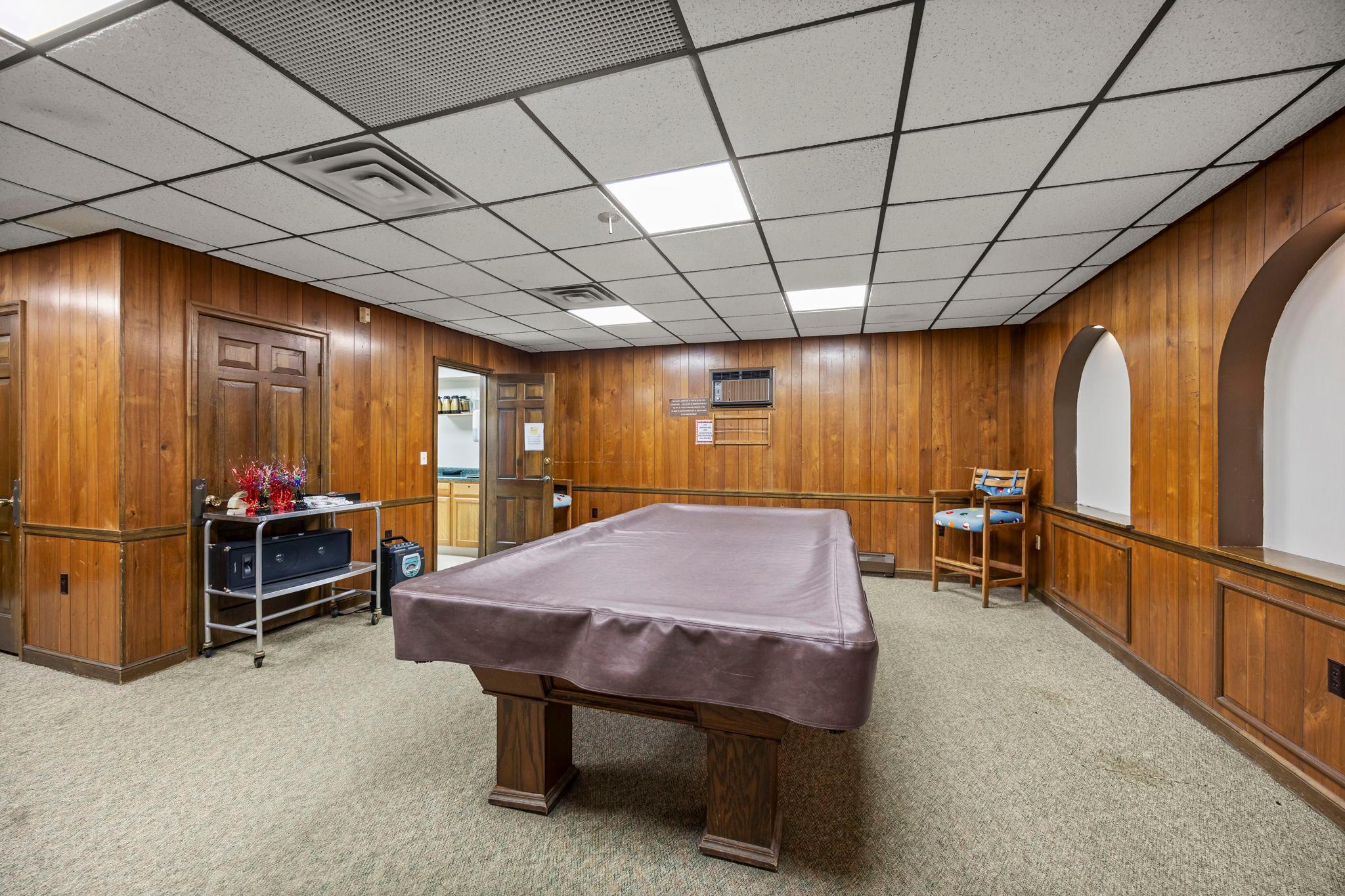 183 Little Canada Road E Unit: 204