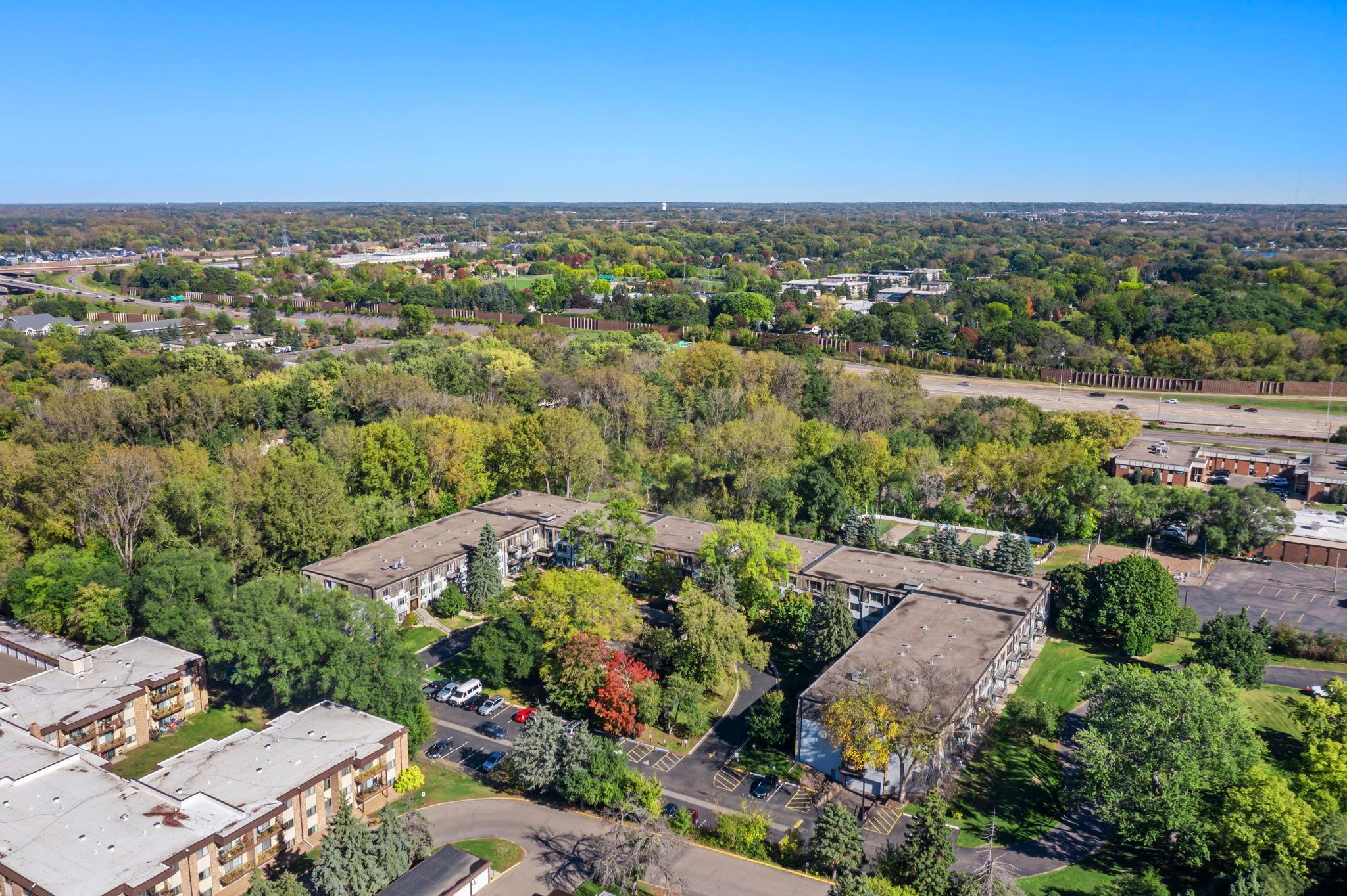 183 Little Canada Road E Unit: 204