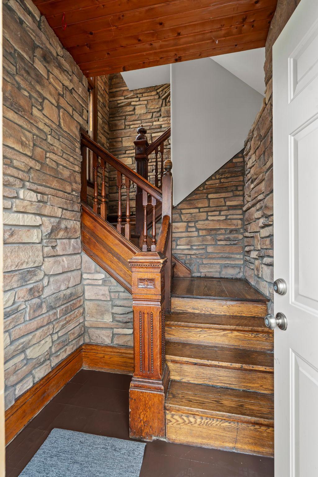 1632 Englewood Avenue