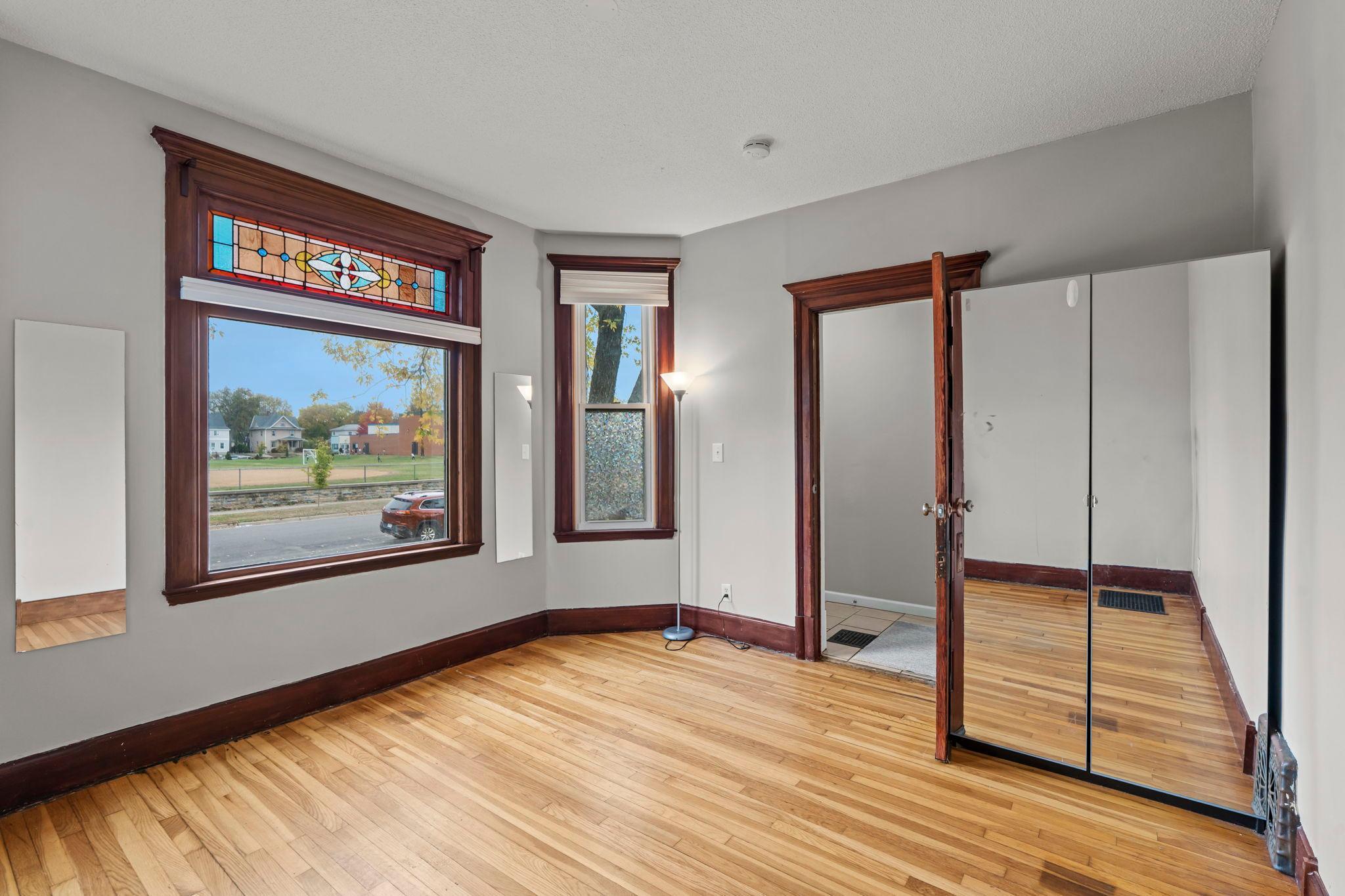 1632 Englewood Avenue