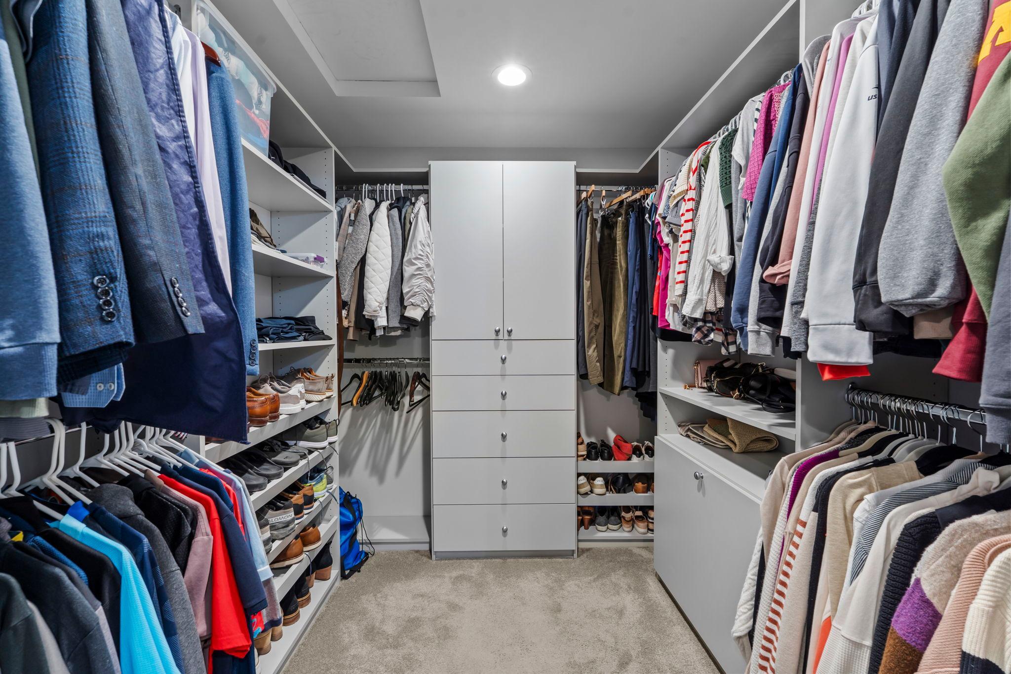 4324 Lake Point Court