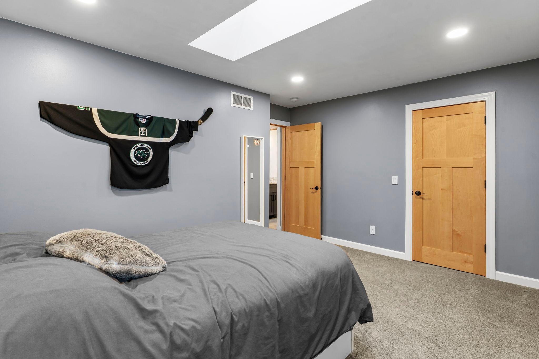 4324 Lake Point Court