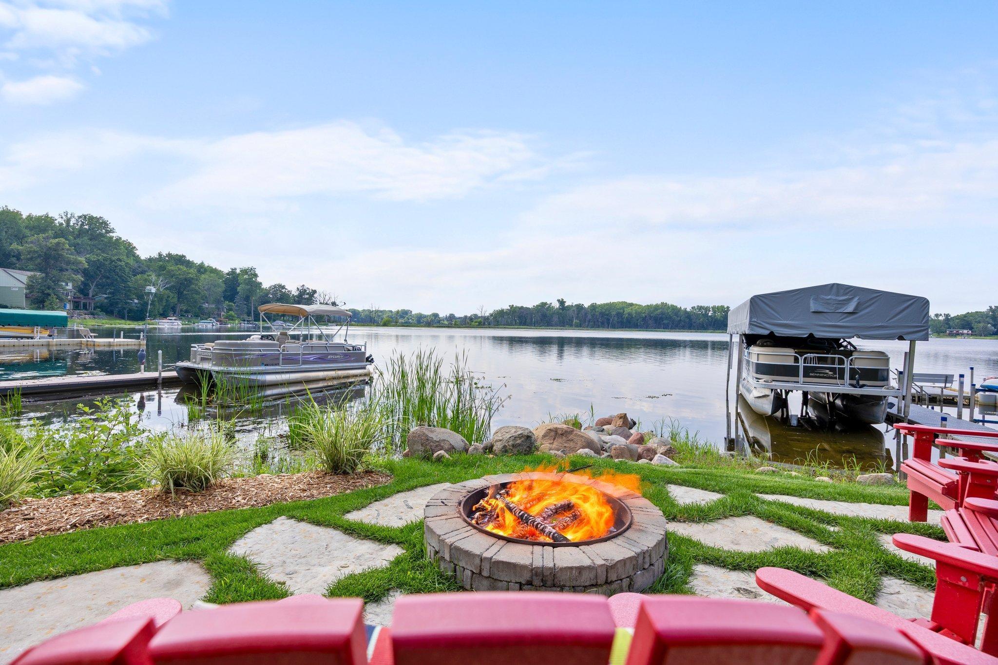 4324 Lake Point Court