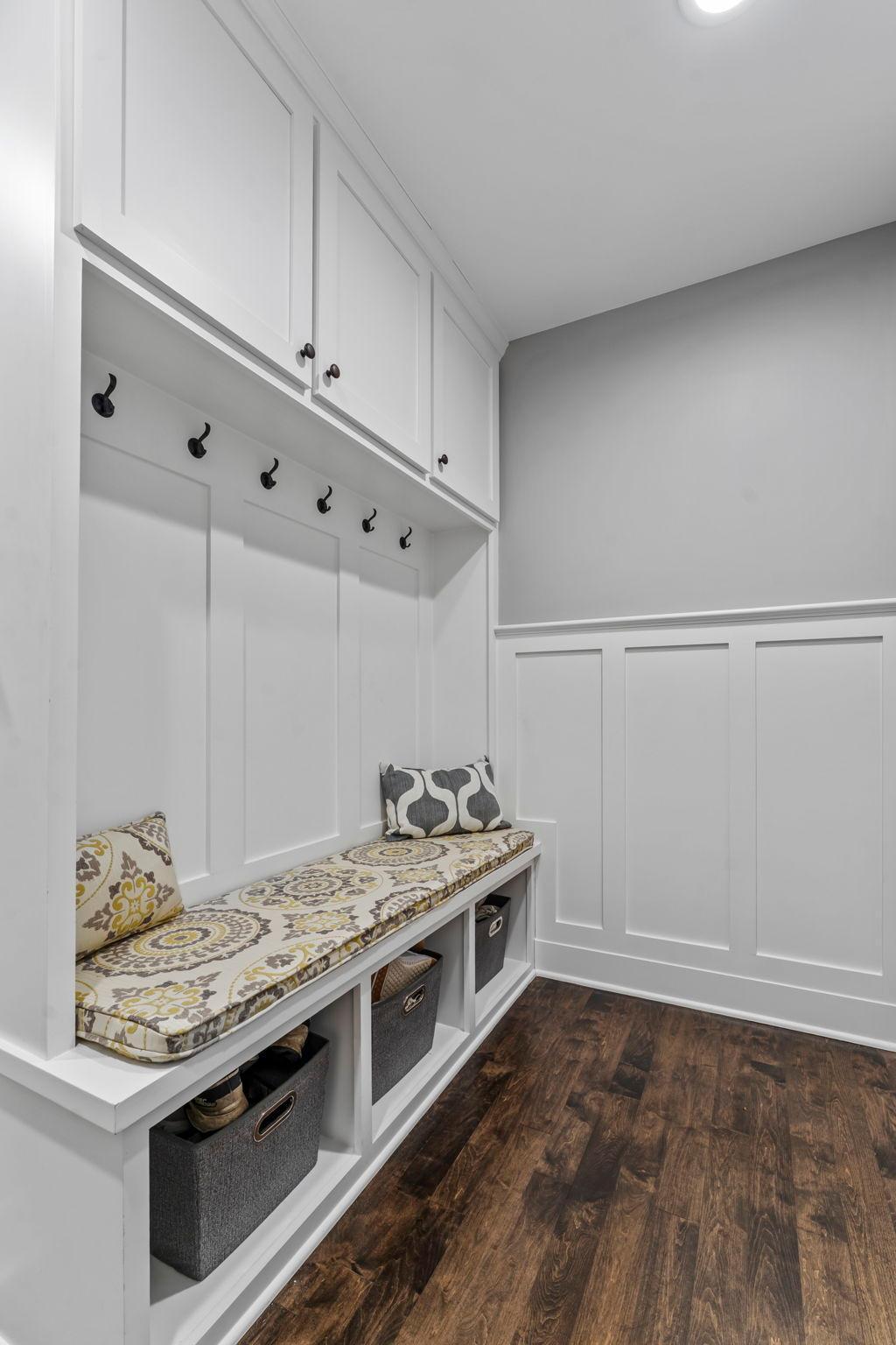 4324 Lake Point Court