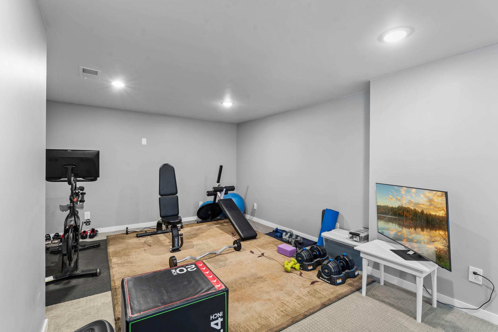 4324 Lake Point Court