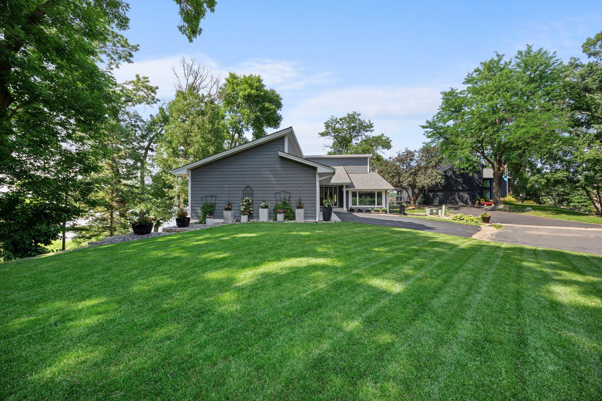4324 Lake Point Court