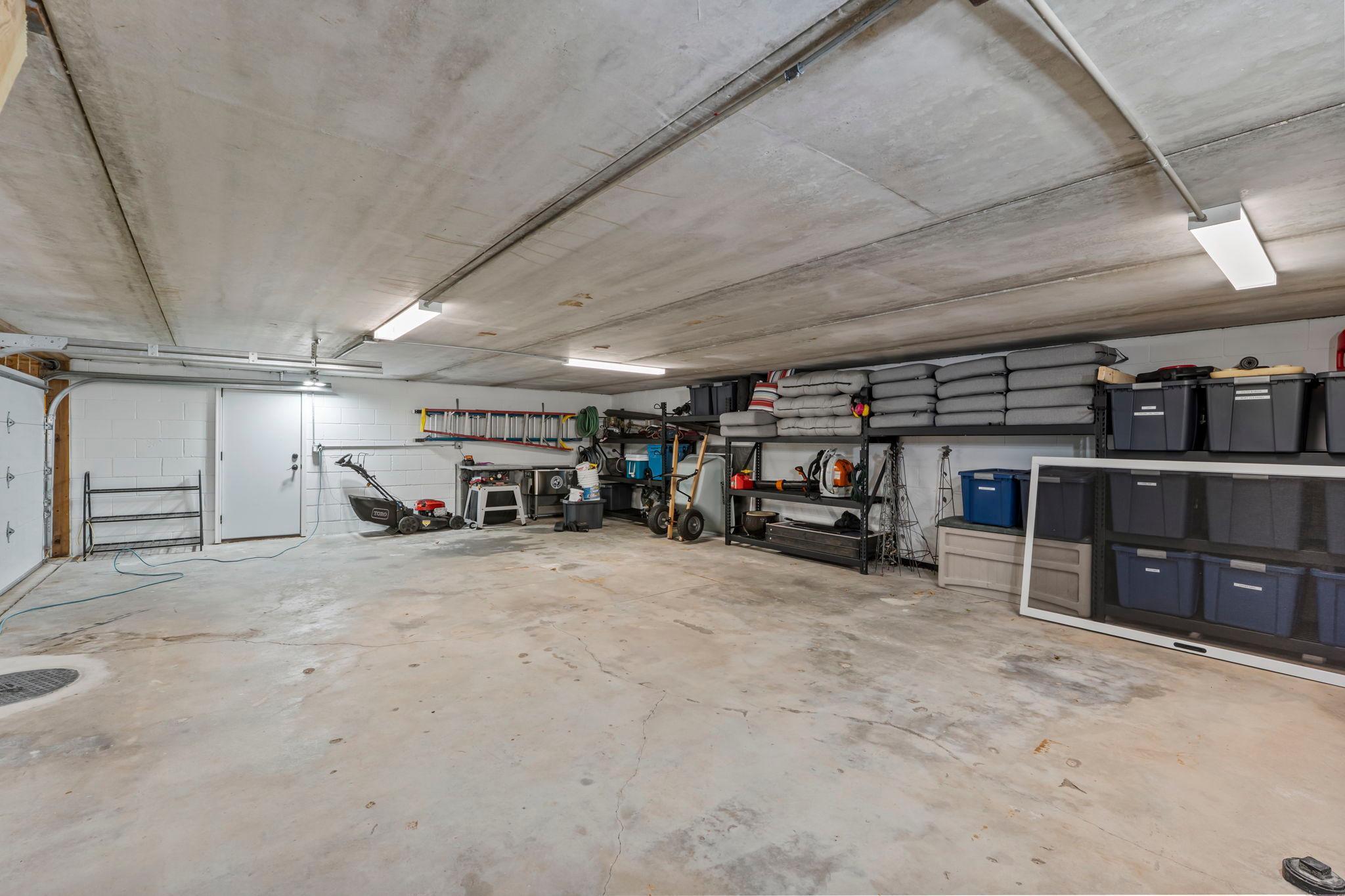 4324 Lake Point Court