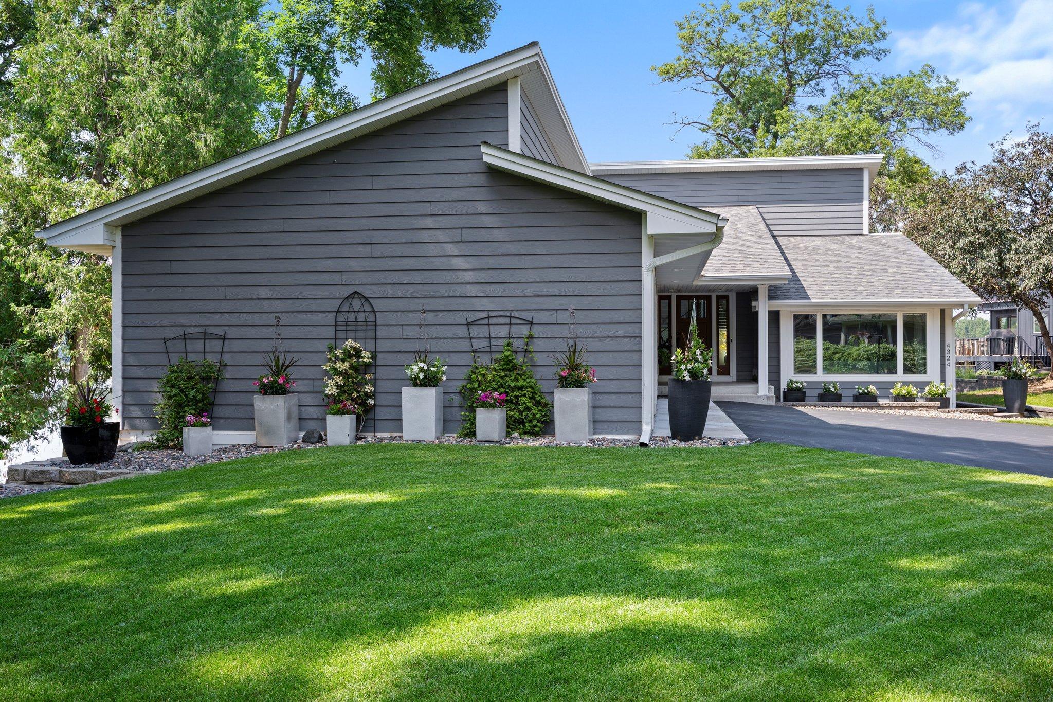 4324 Lake Point Court