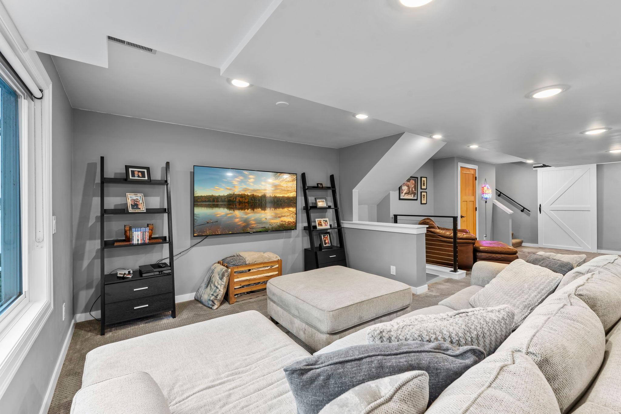 4324 Lake Point Court