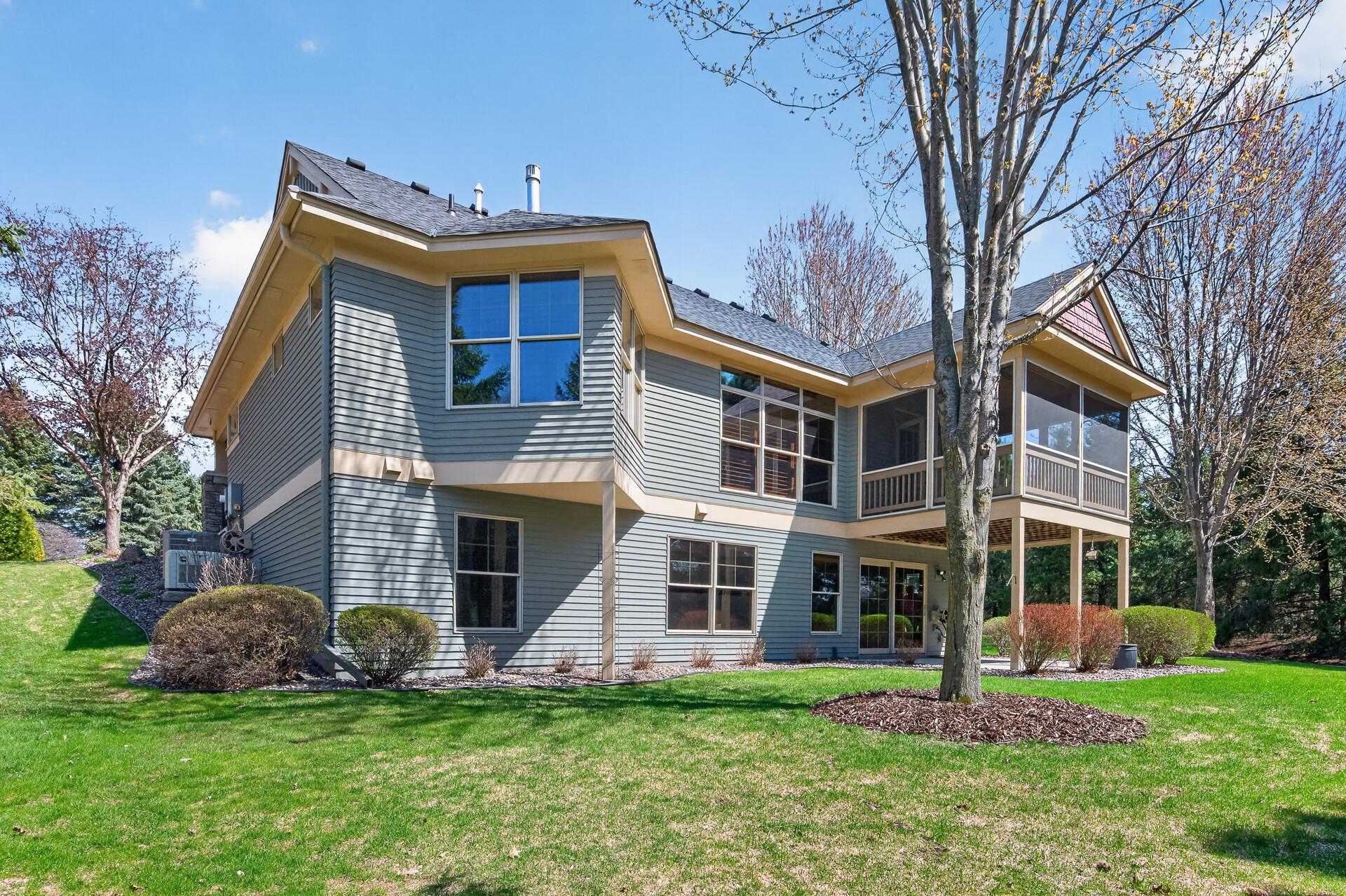 7 Hawthorne Court