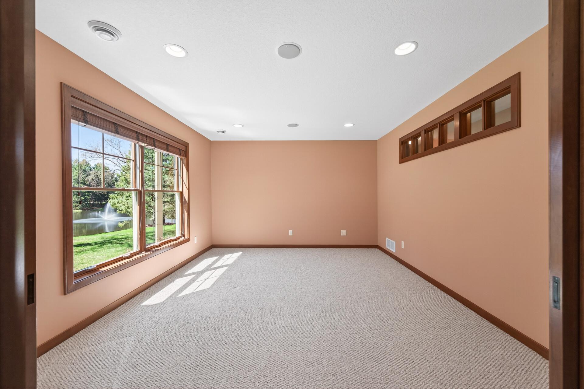 7 Hawthorne Court