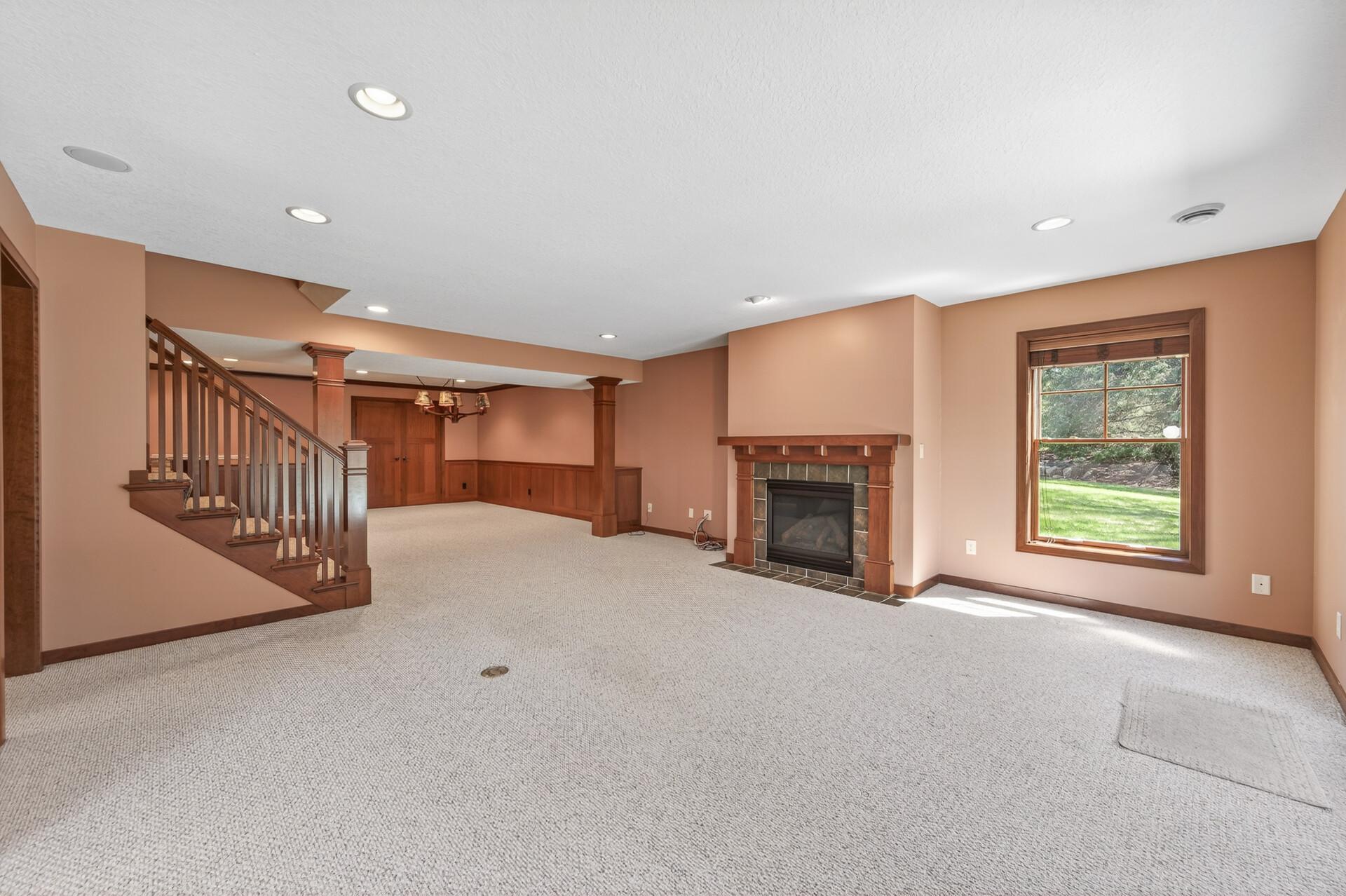 7 Hawthorne Court