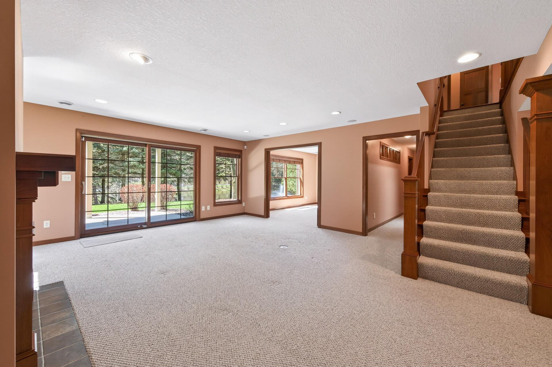 7 Hawthorne Court