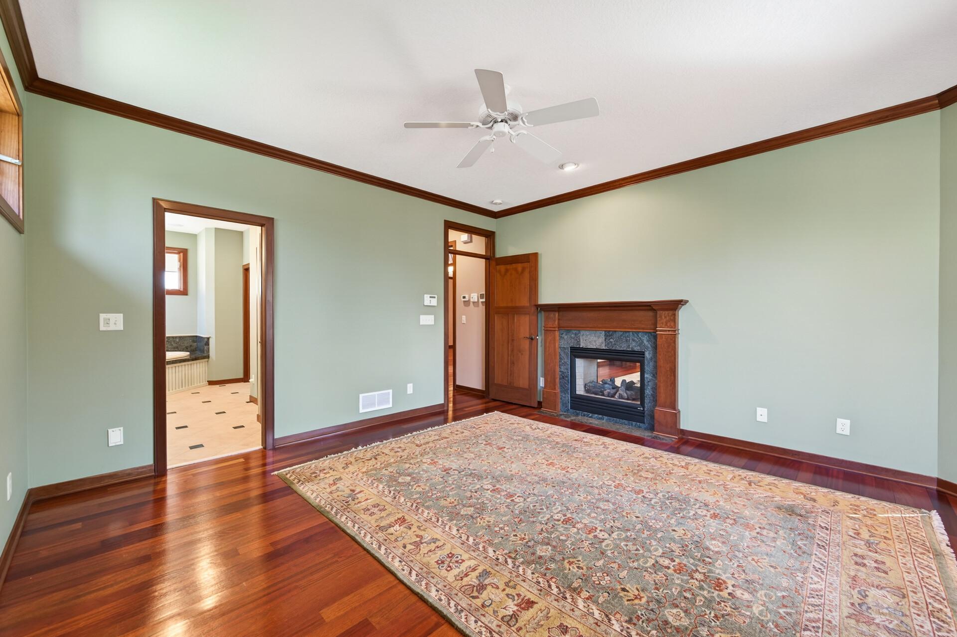 7 Hawthorne Court