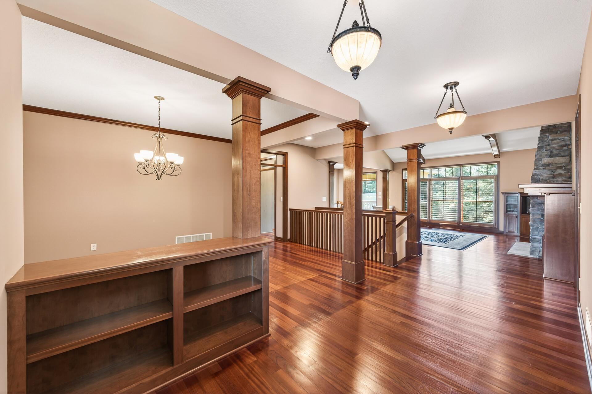 7 Hawthorne Court