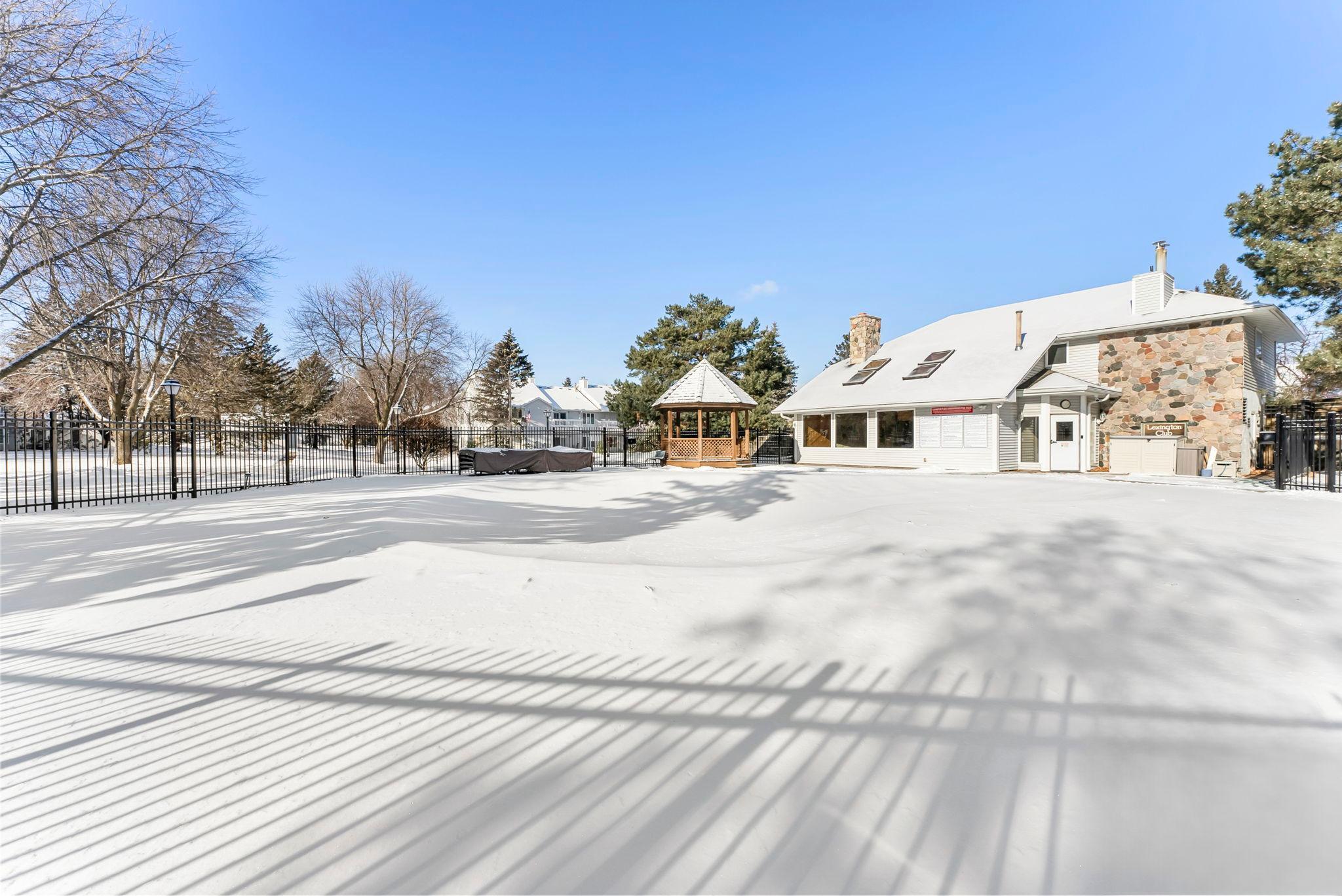 3563 Blue Jay Way Unit: 200