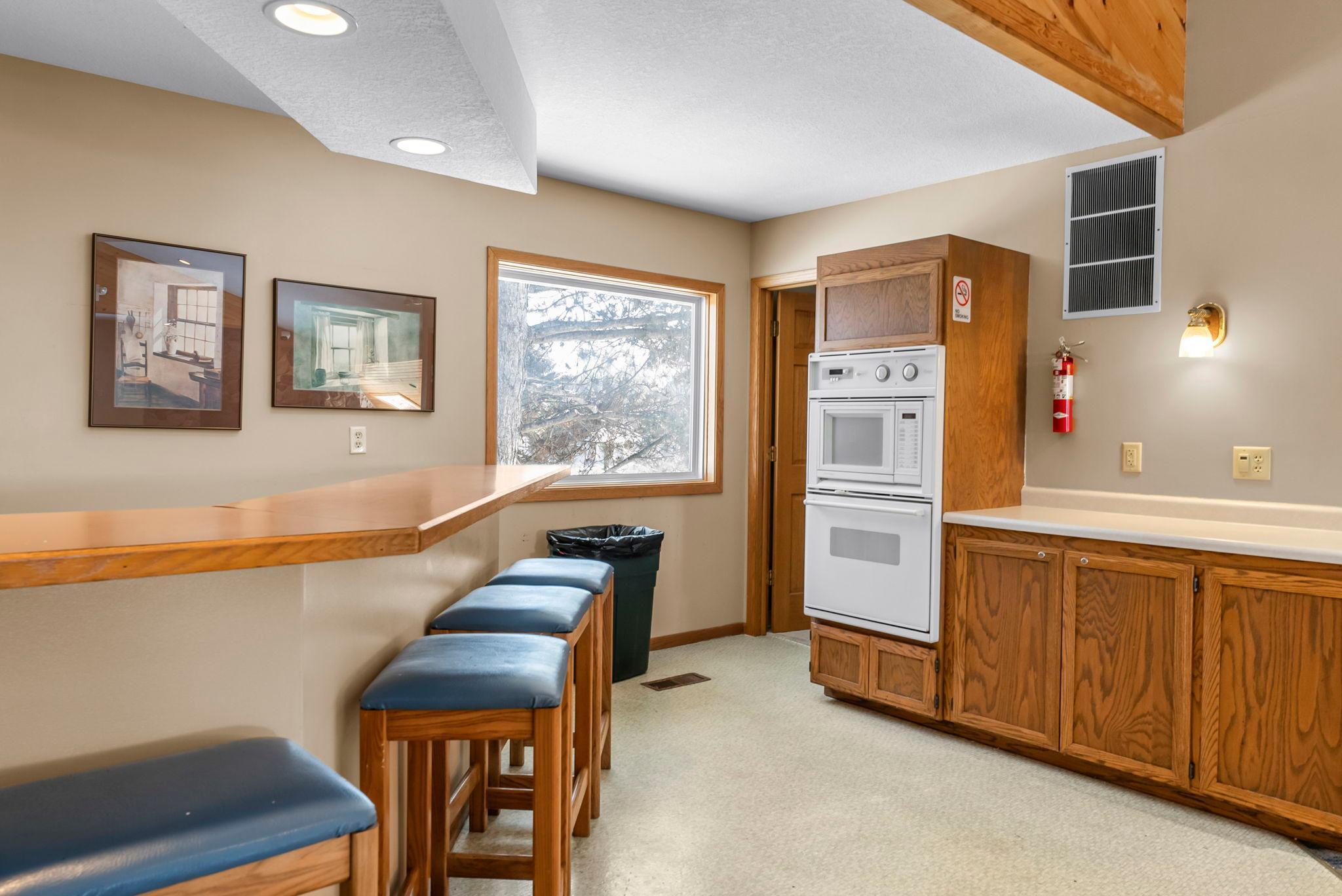 3563 Blue Jay Way Unit: 200