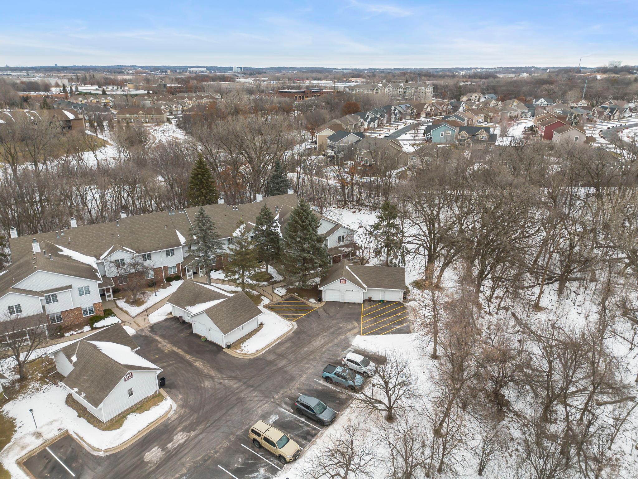 3563 Blue Jay Way Unit: 200