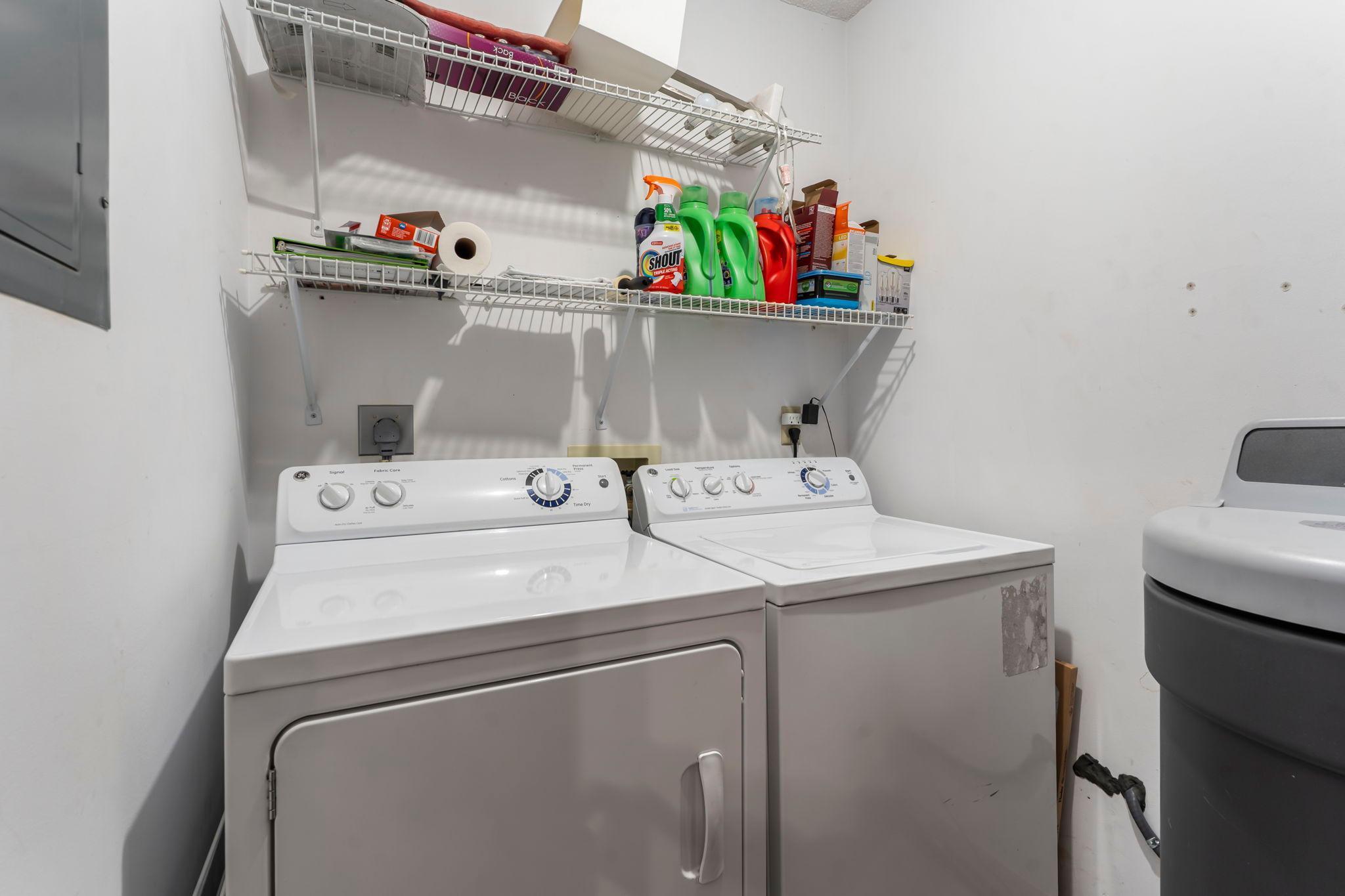 3563 Blue Jay Way Unit: 200