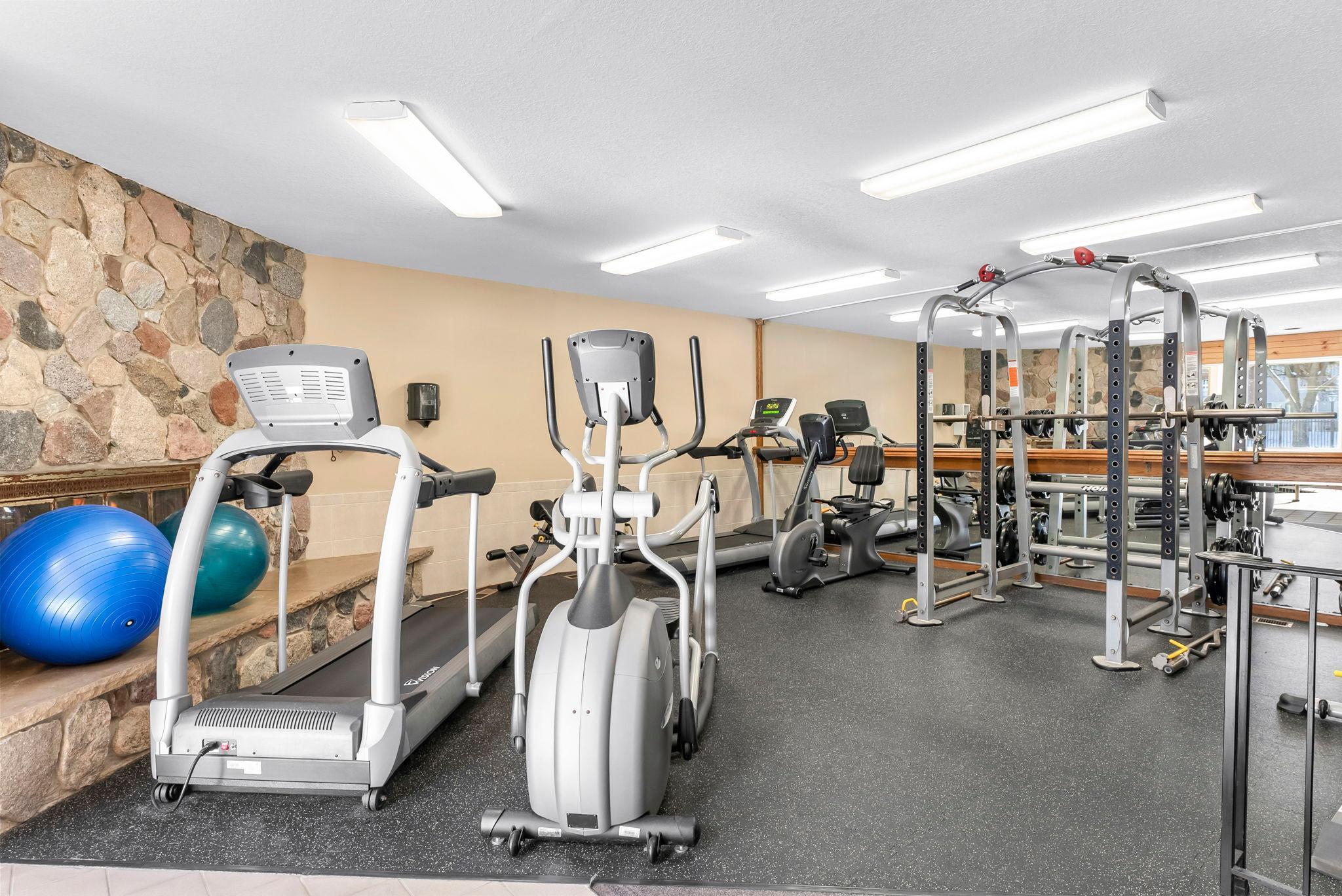 3563 Blue Jay Way Unit: 200