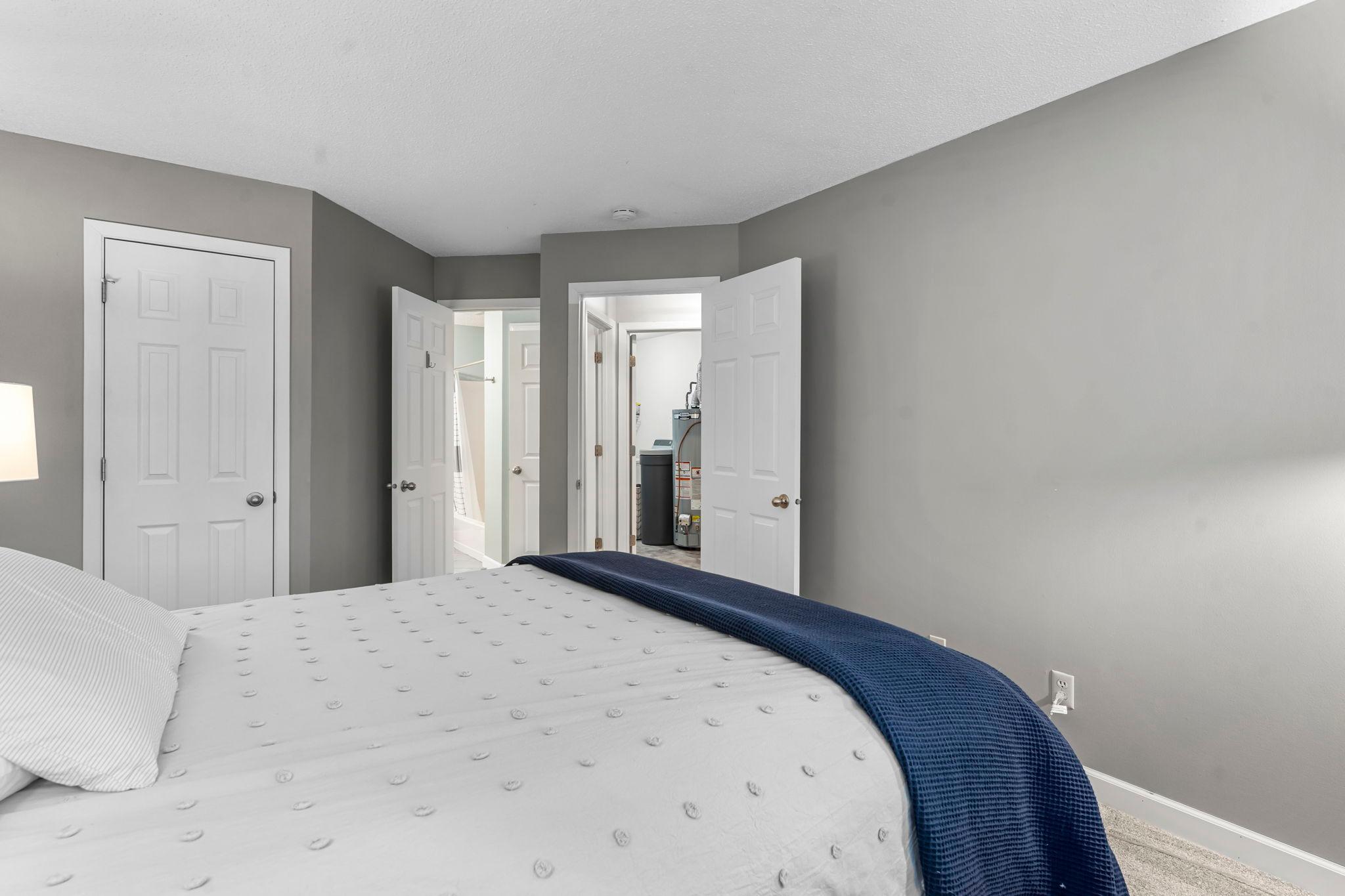 3563 Blue Jay Way Unit: 200