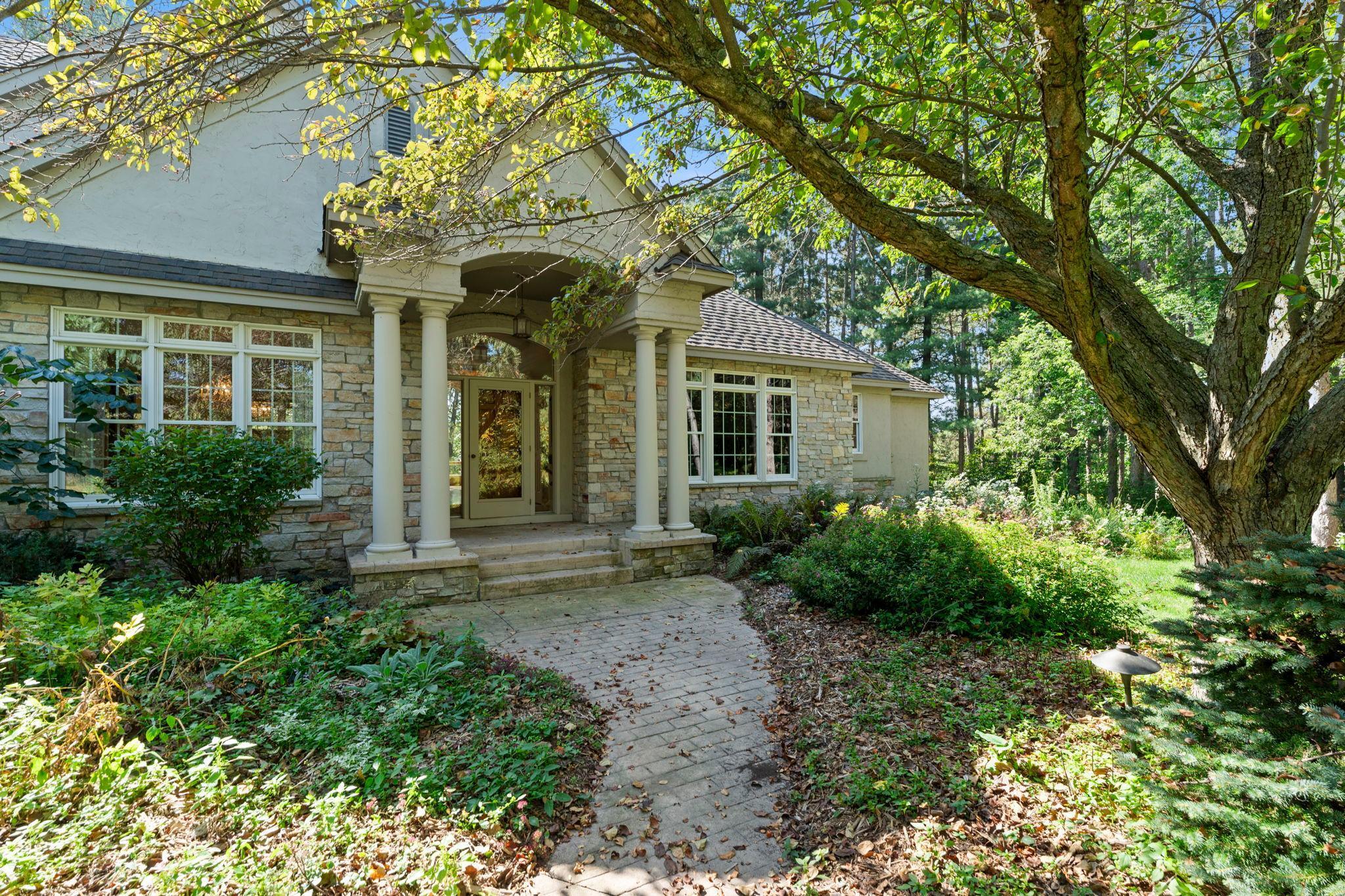 8917 Joliet Avenue N