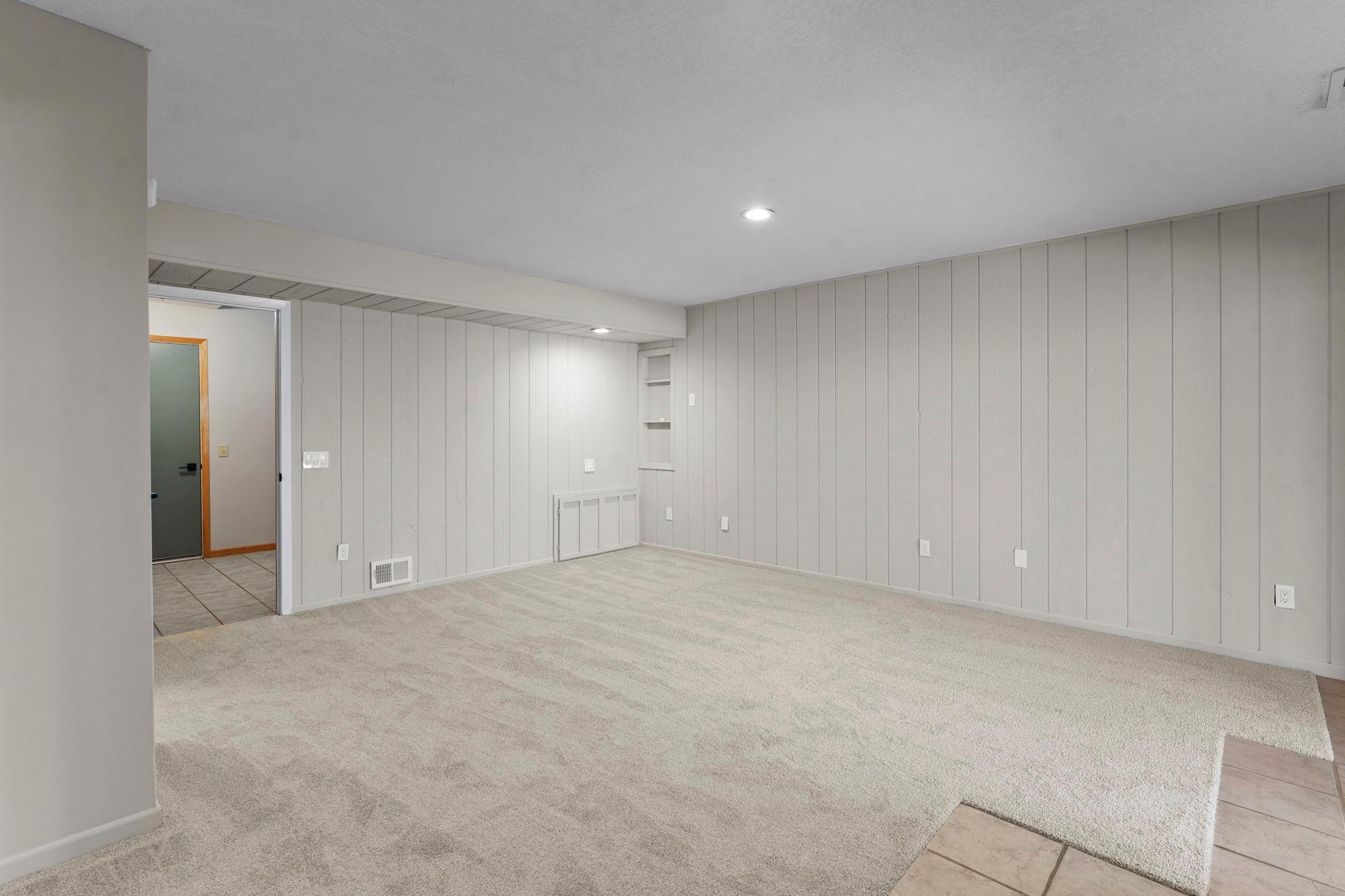 8405 137th Court