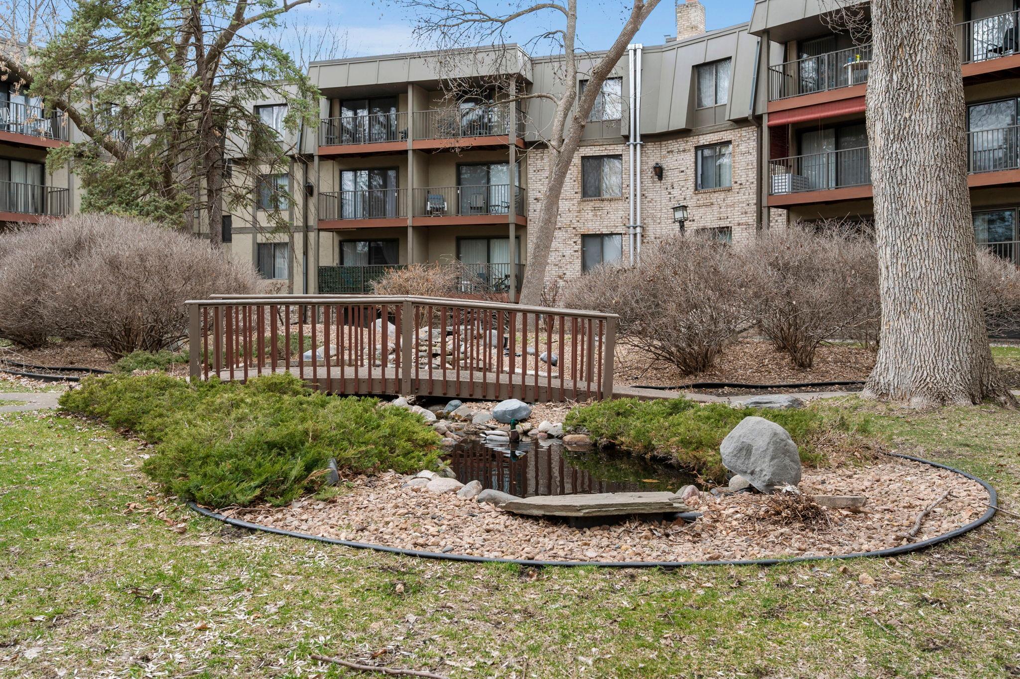 2200 Nevada Avenue S Unit: 216