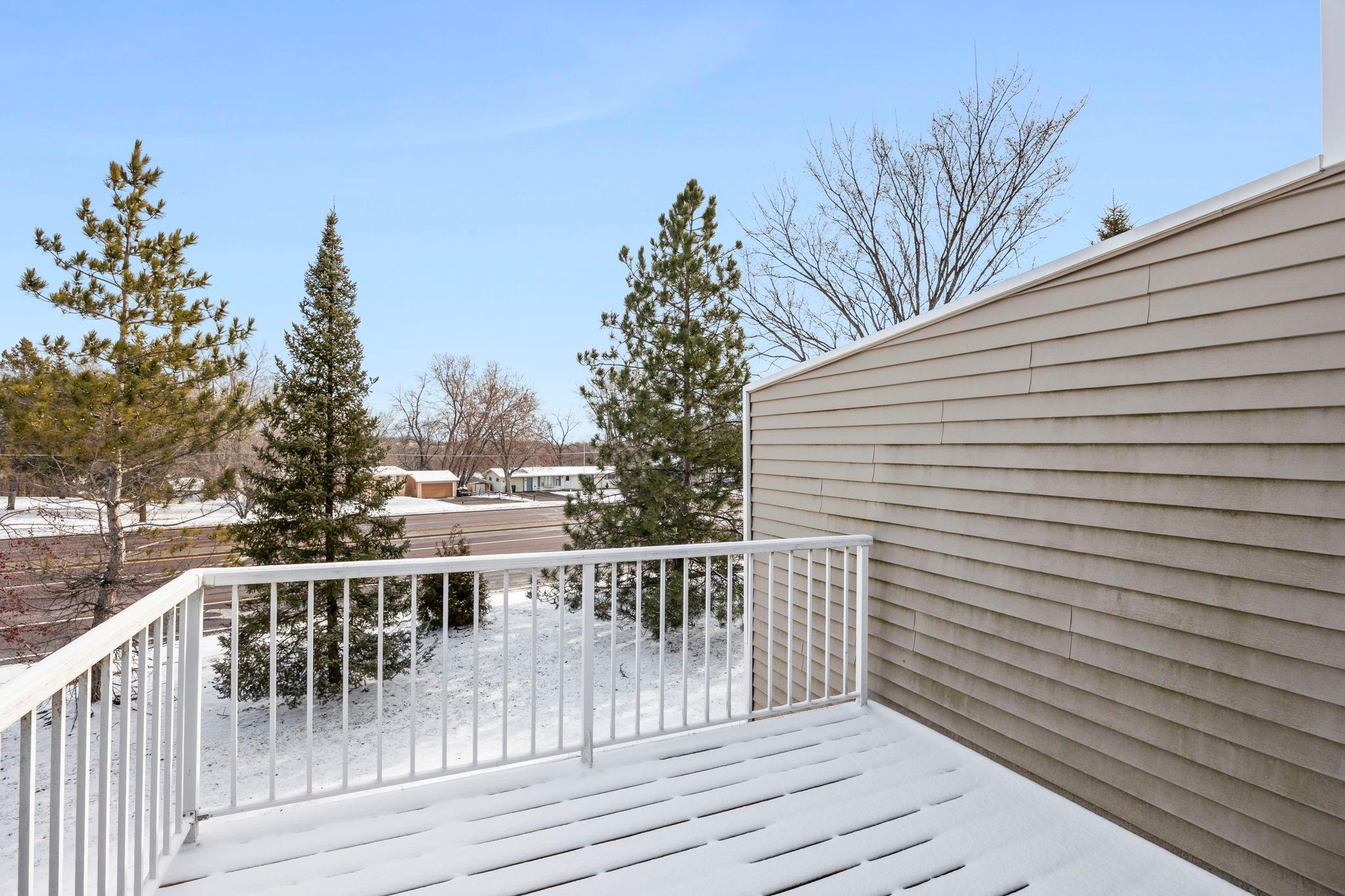 5056 Bluff Heights Trail SE