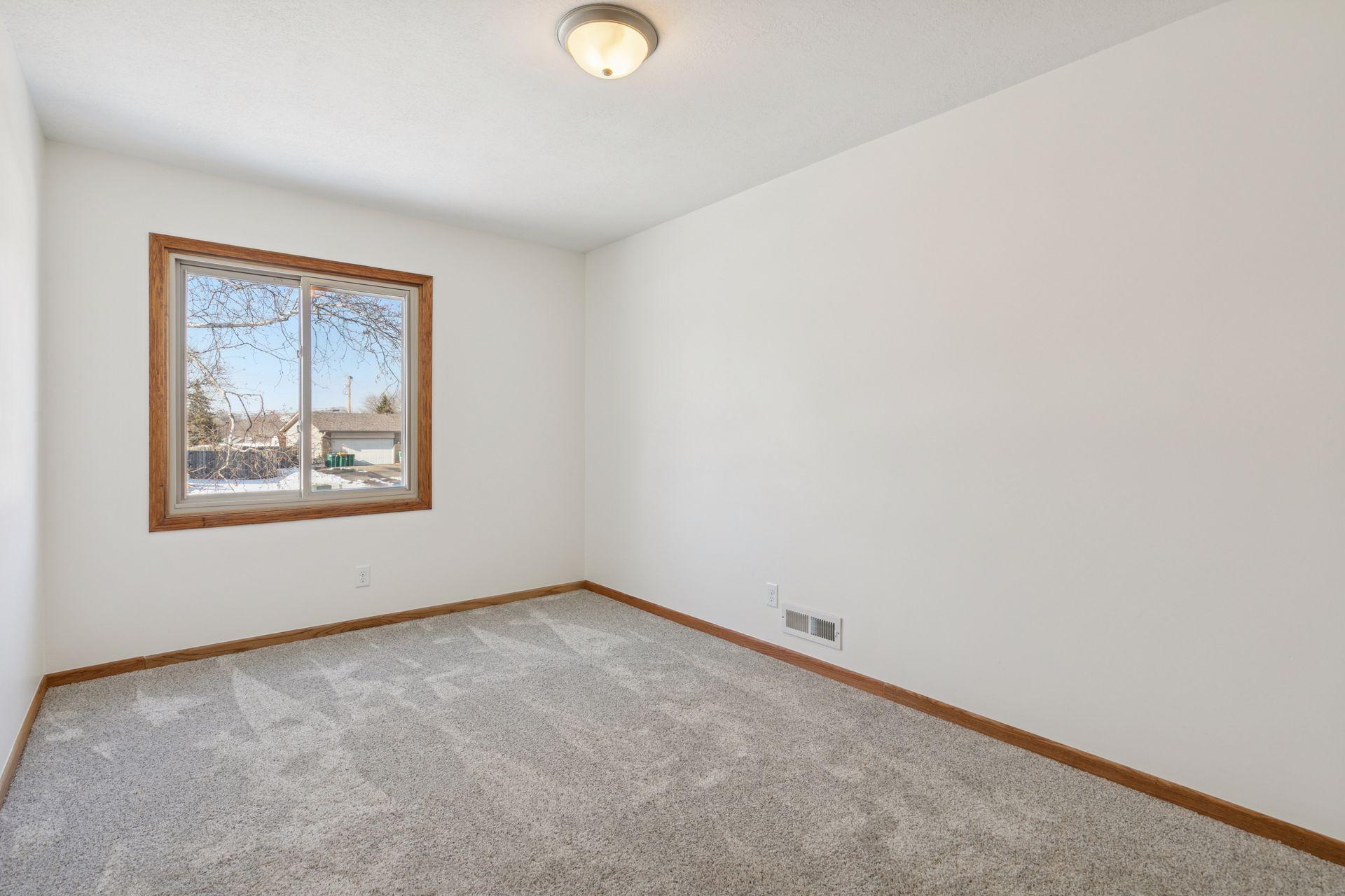 4558 141st Street W