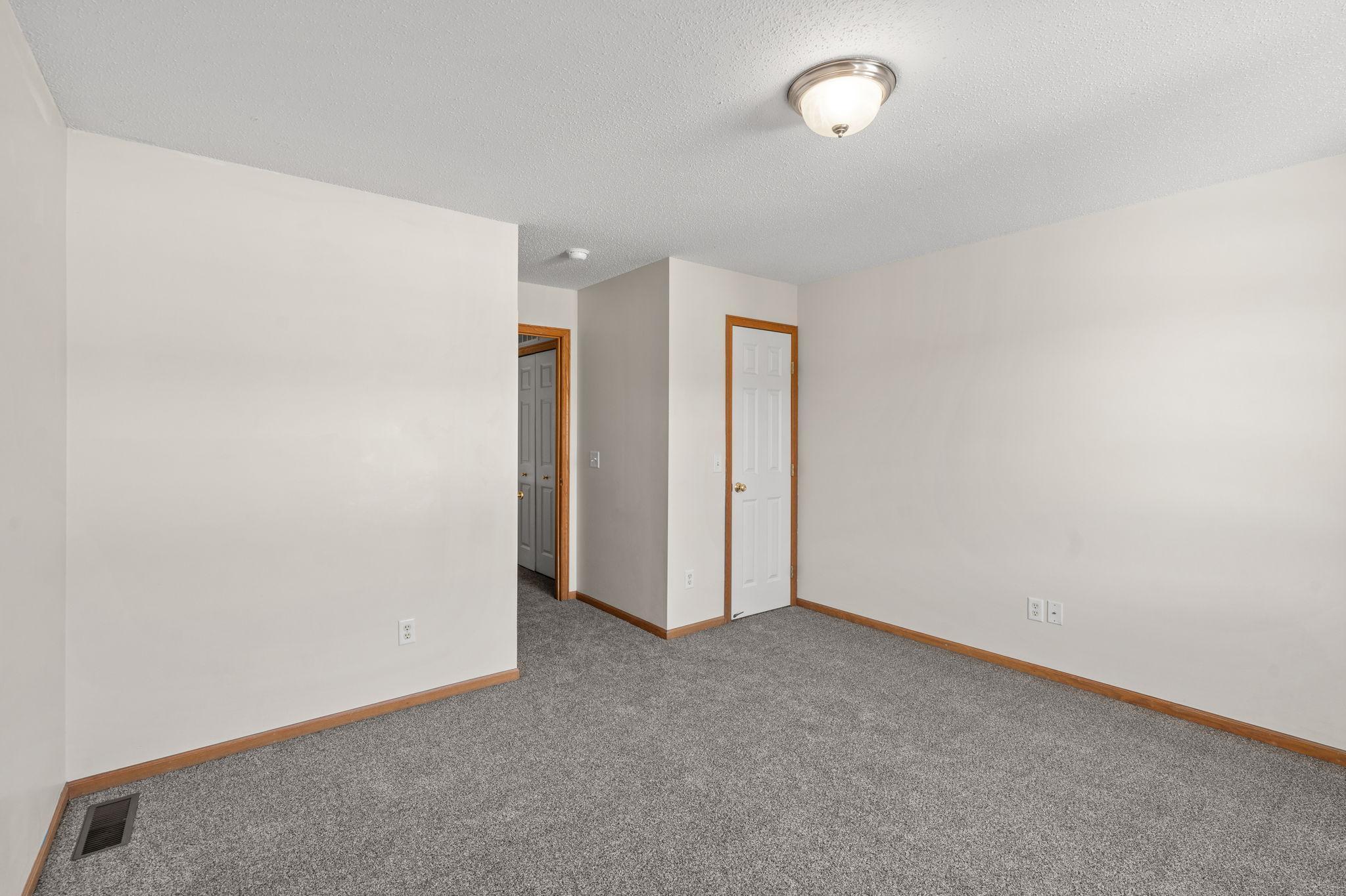 2457 Yellowstone Drive Unit: 116