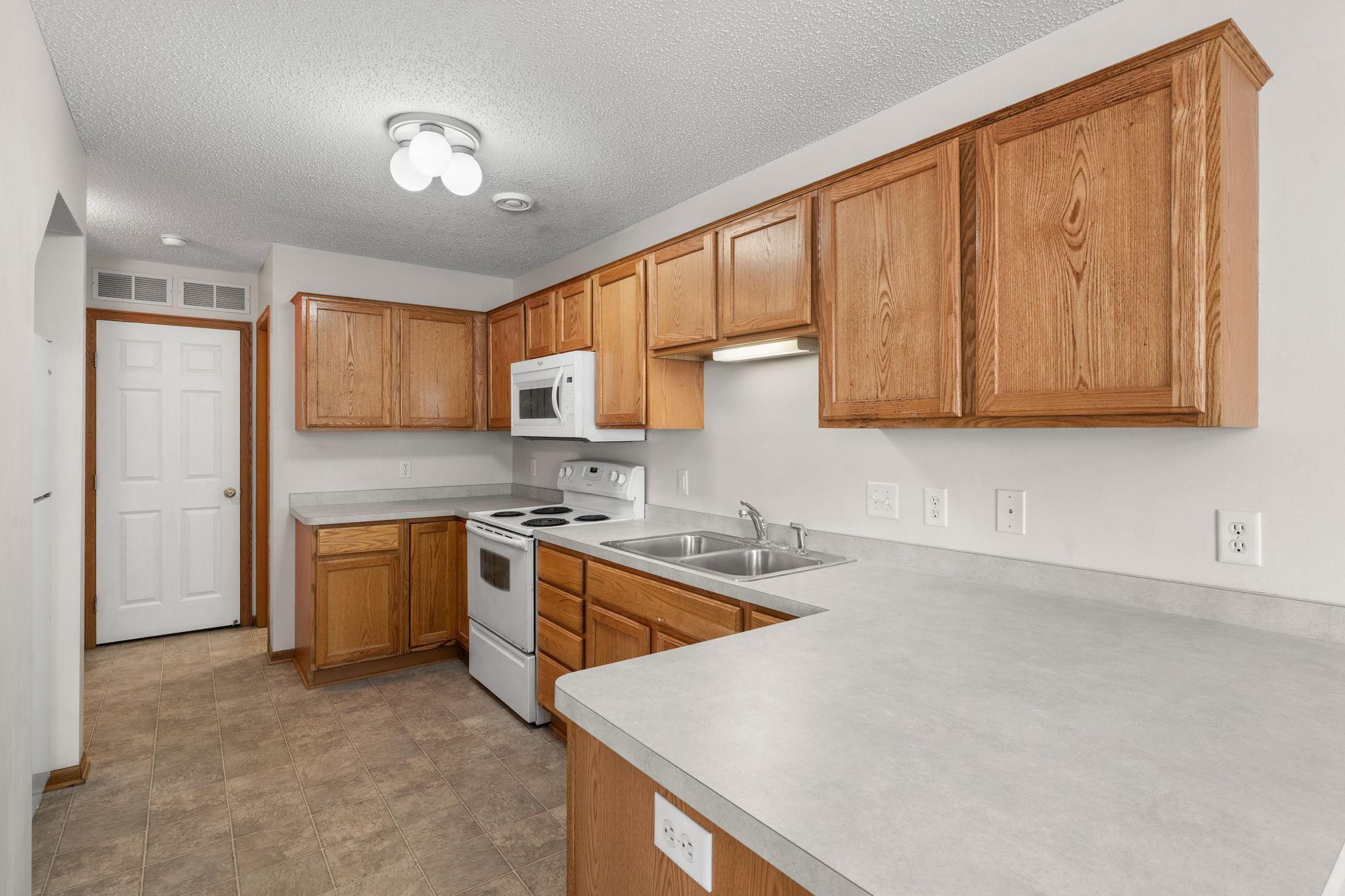 2457 Yellowstone Drive Unit: 116