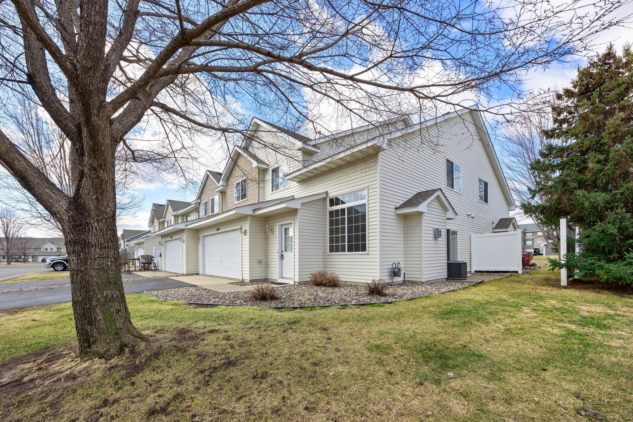 2457 Yellowstone Drive Unit: 116