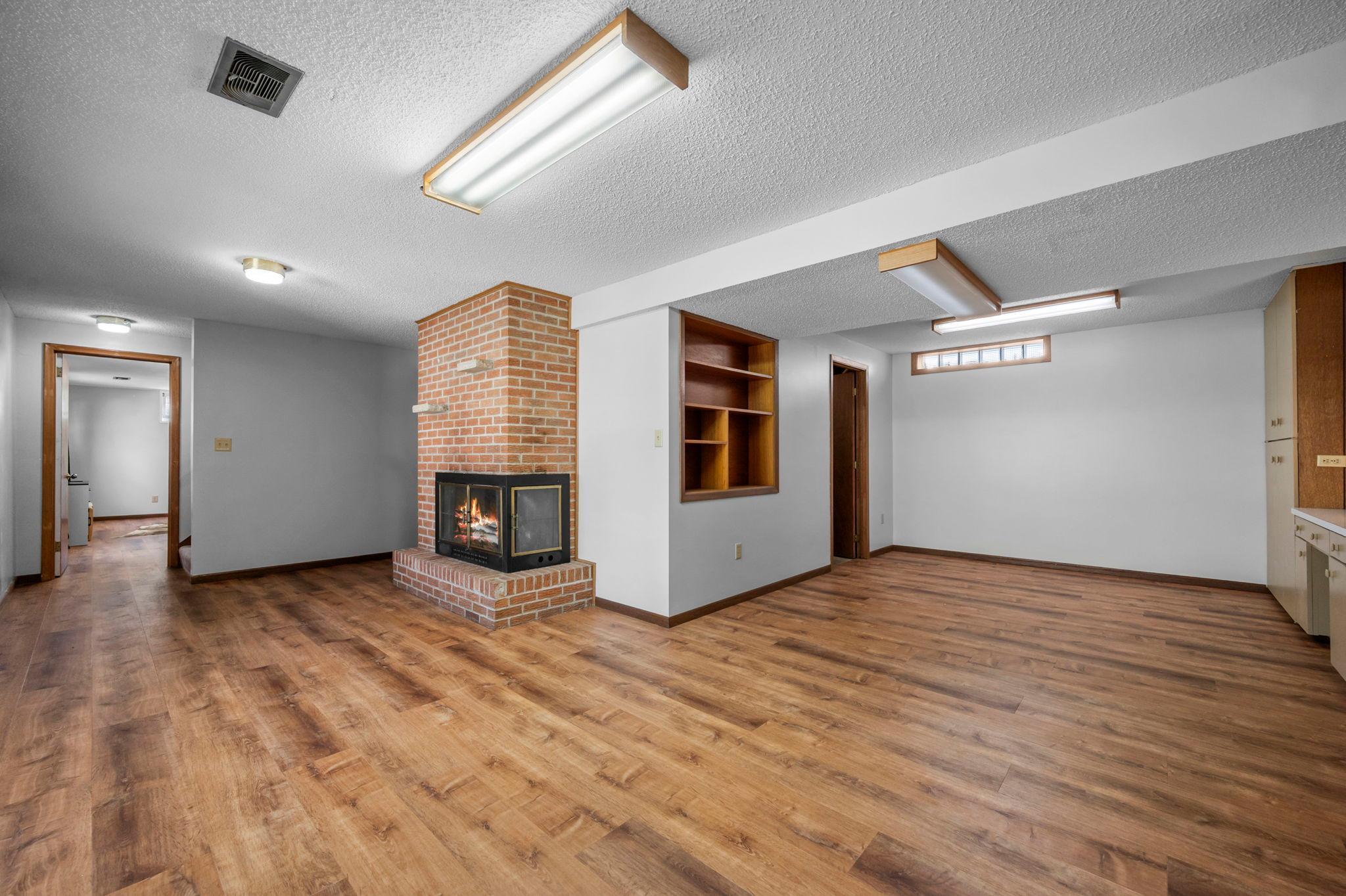 352 Cimarron Road