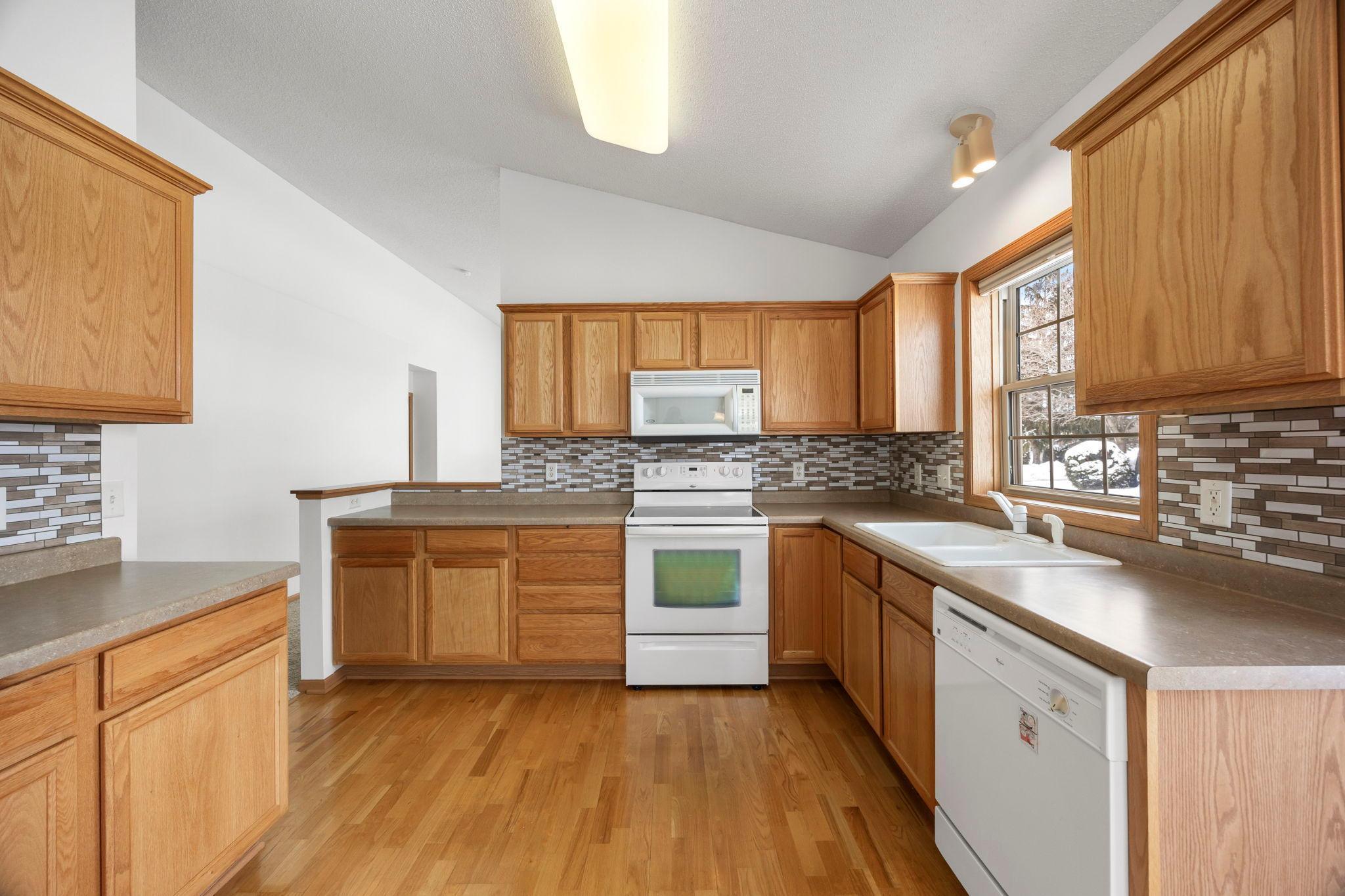 11084 Eagle Ridge Way