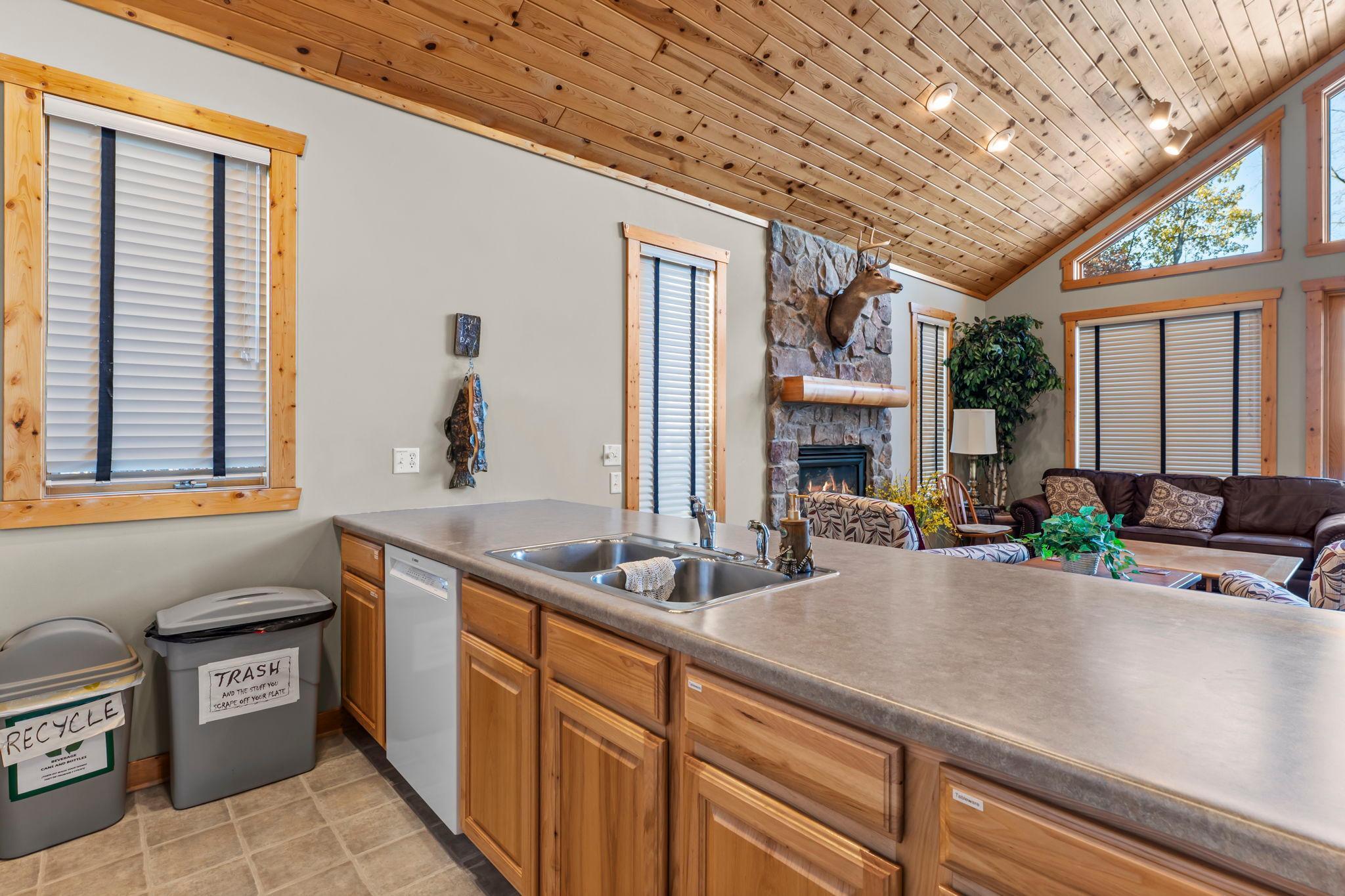 11084 Eagle Ridge Way