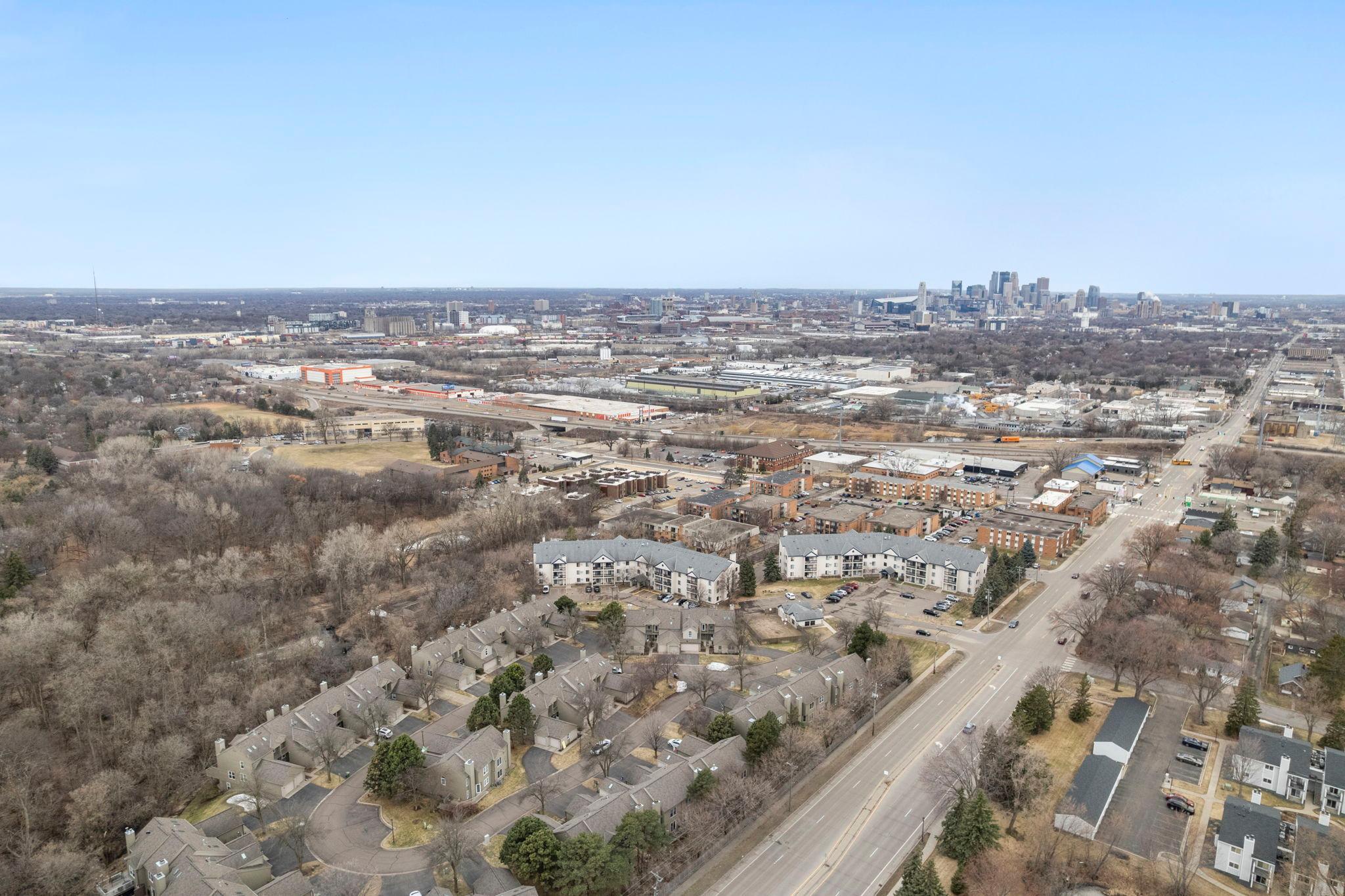 1614 Rose Hill Circle