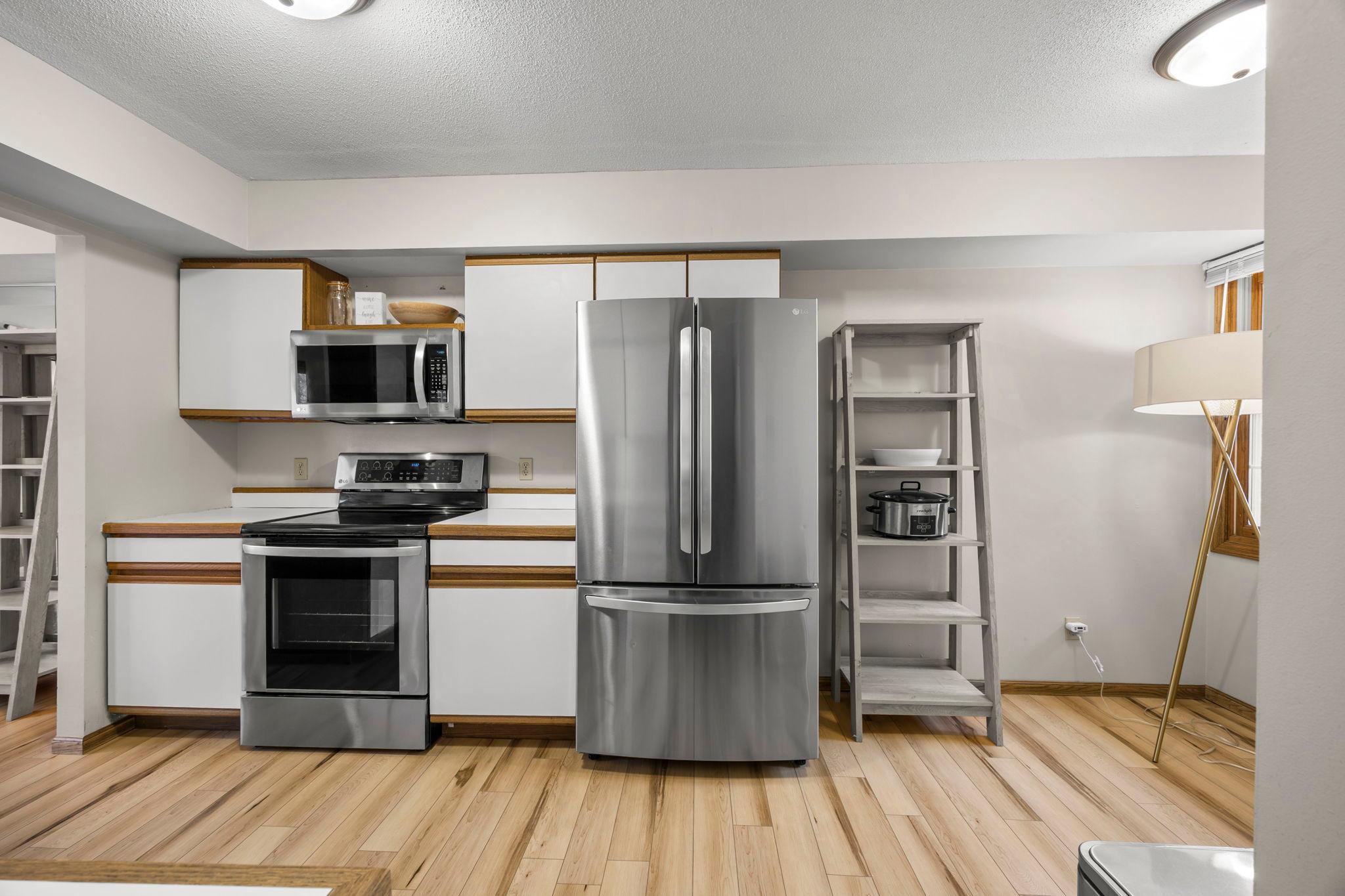 1614 Rose Hill Circle