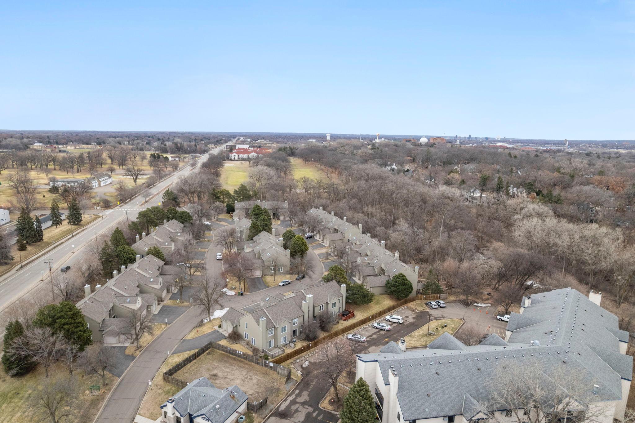 1614 Rose Hill Circle