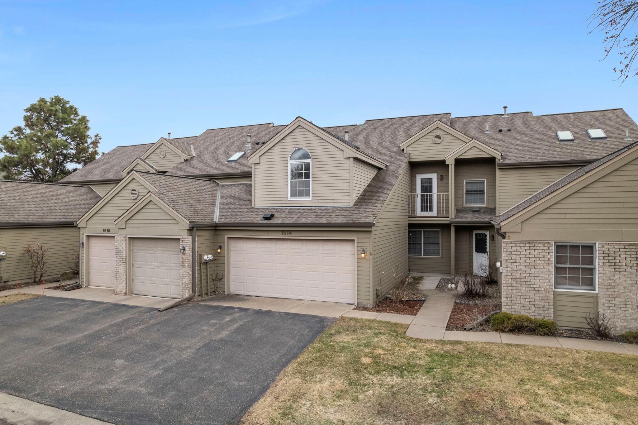 1614 Rose Hill Circle
