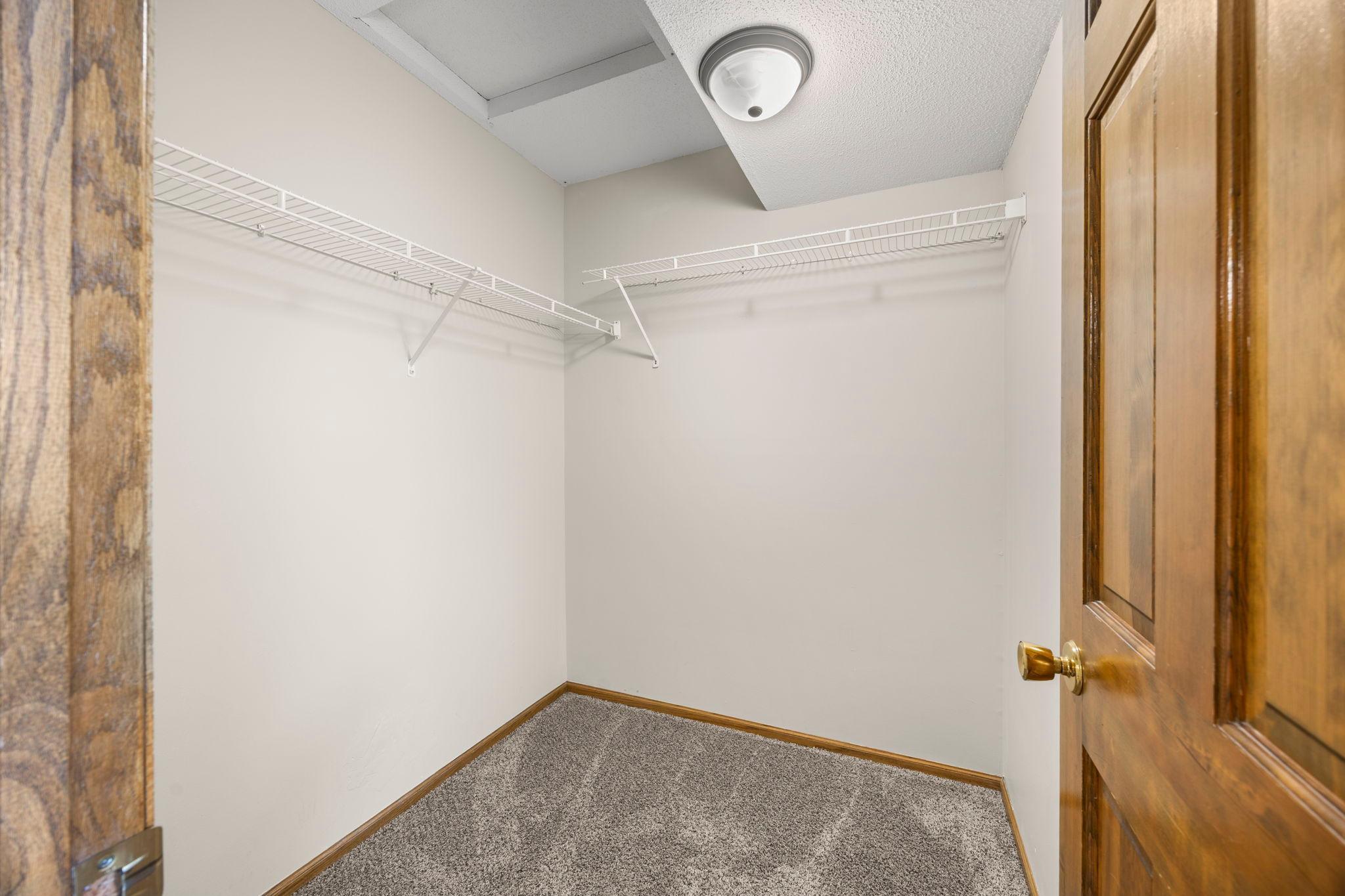 1614 Rose Hill Circle