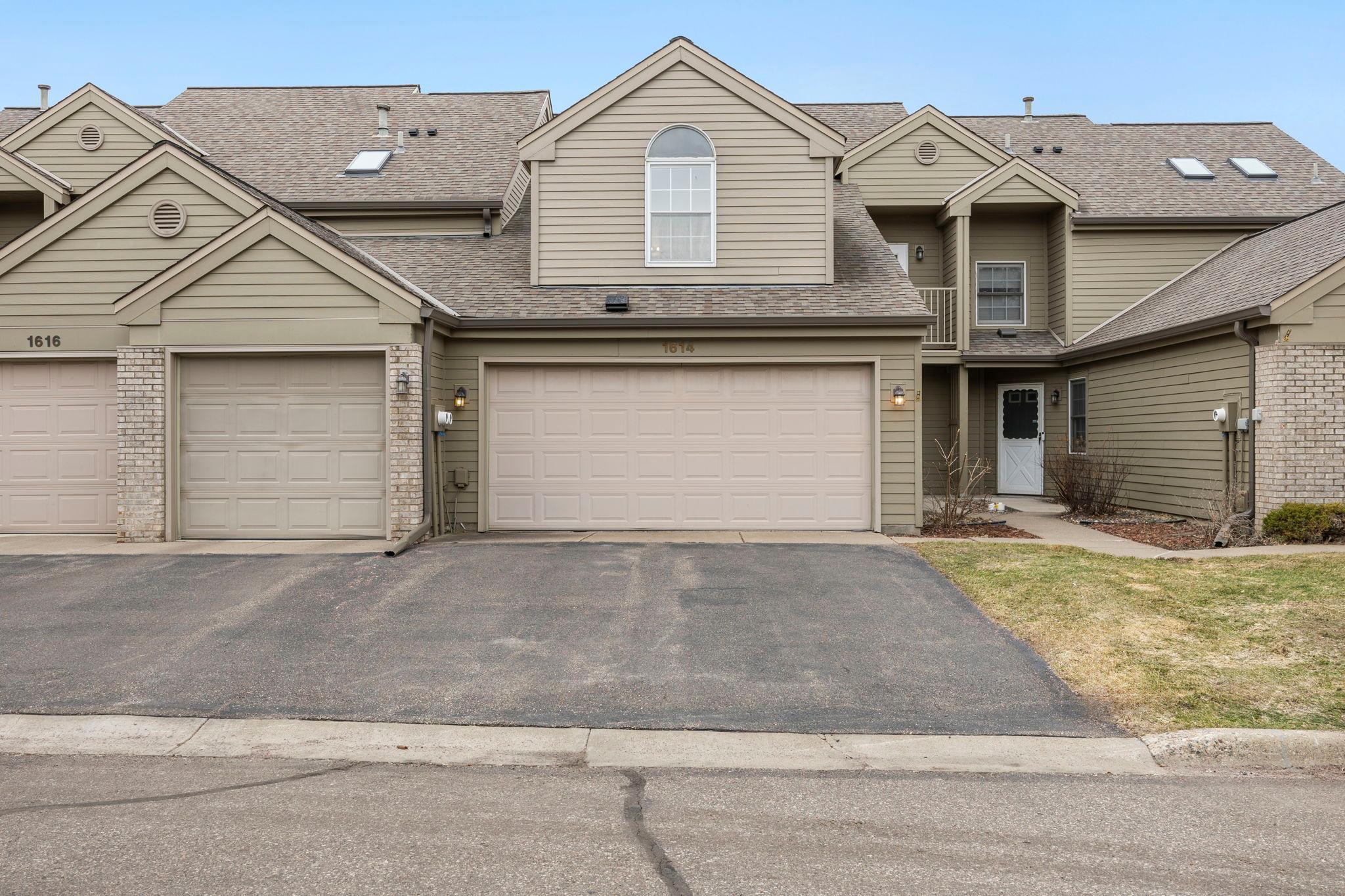 1614 Rose Hill Circle