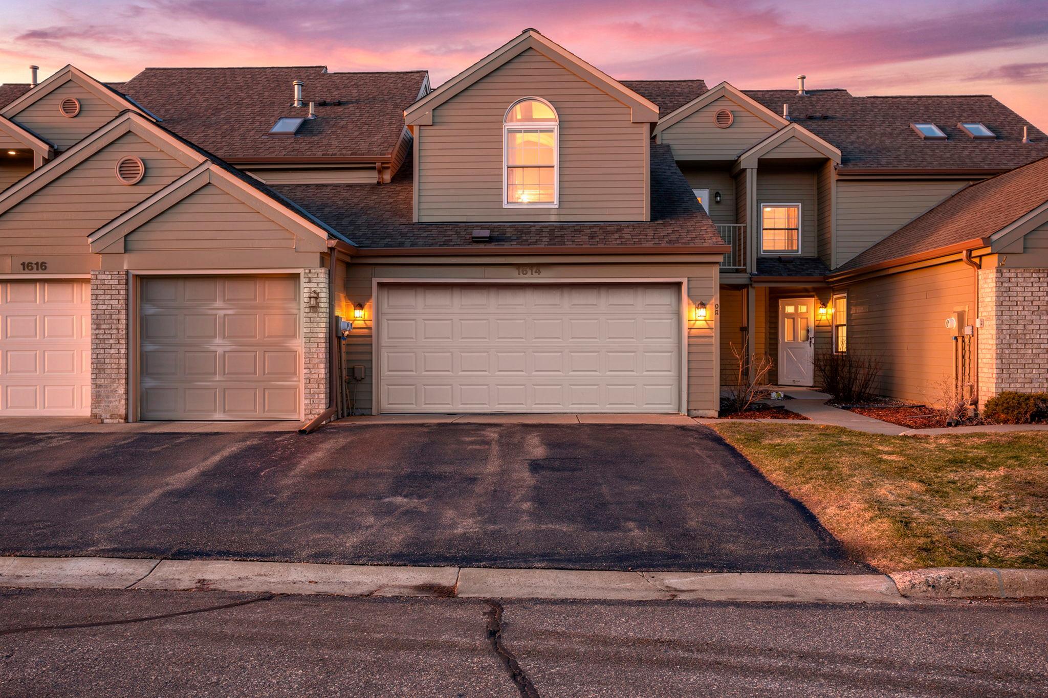 1614 Rose Hill Circle