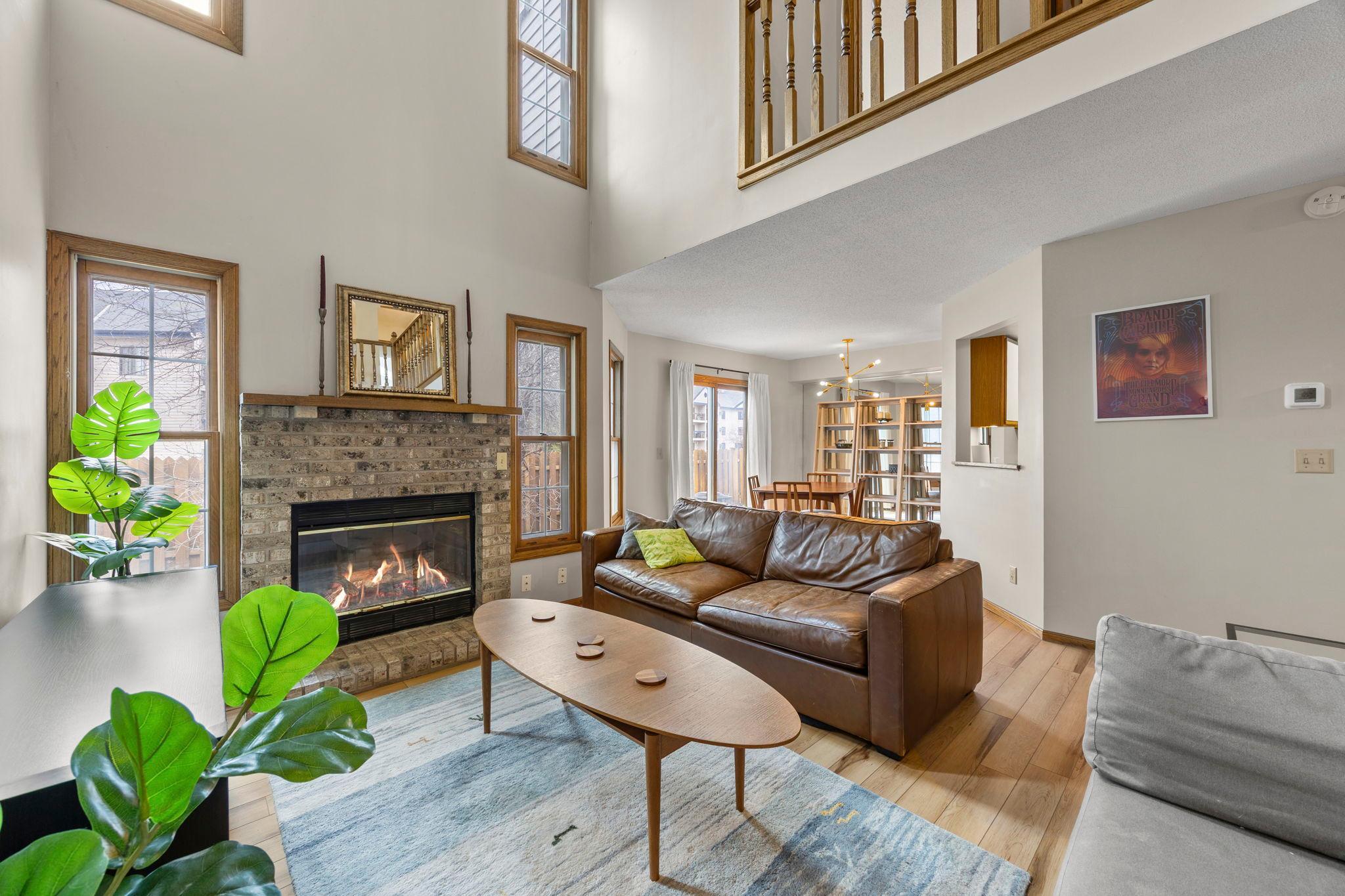 1614 Rose Hill Circle