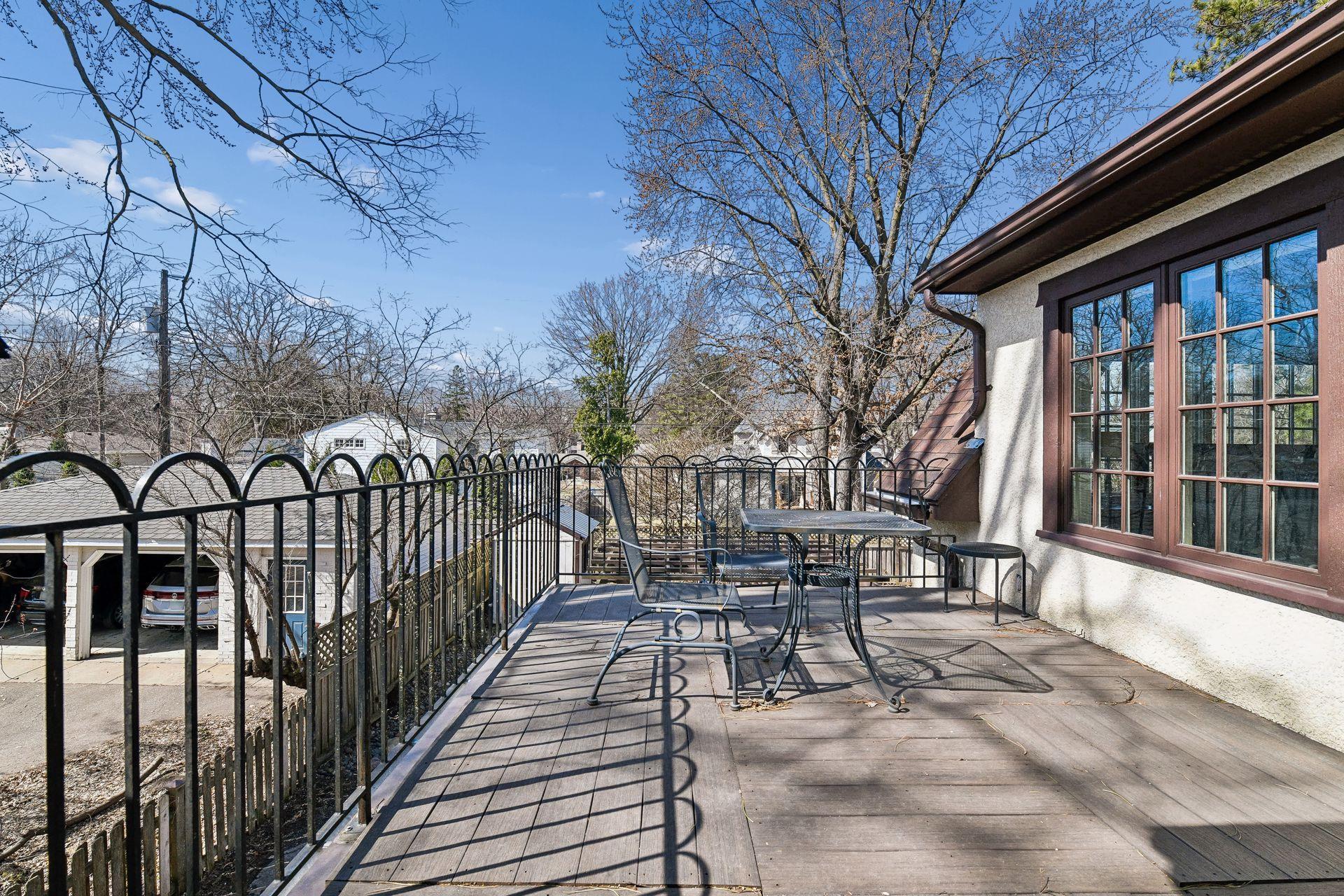 224 Oakwood Road
