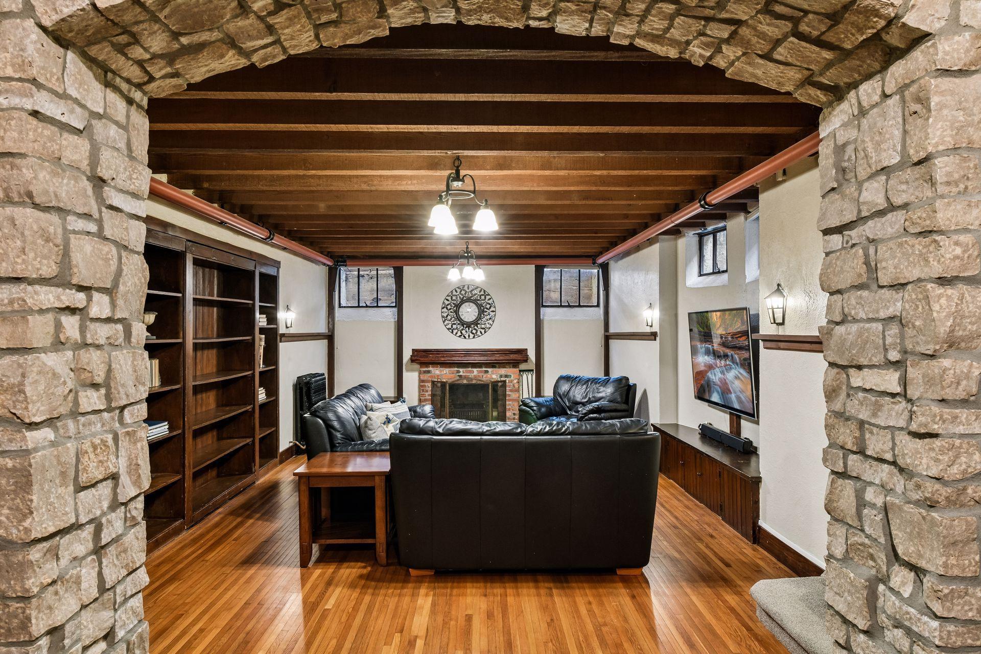 224 Oakwood Road