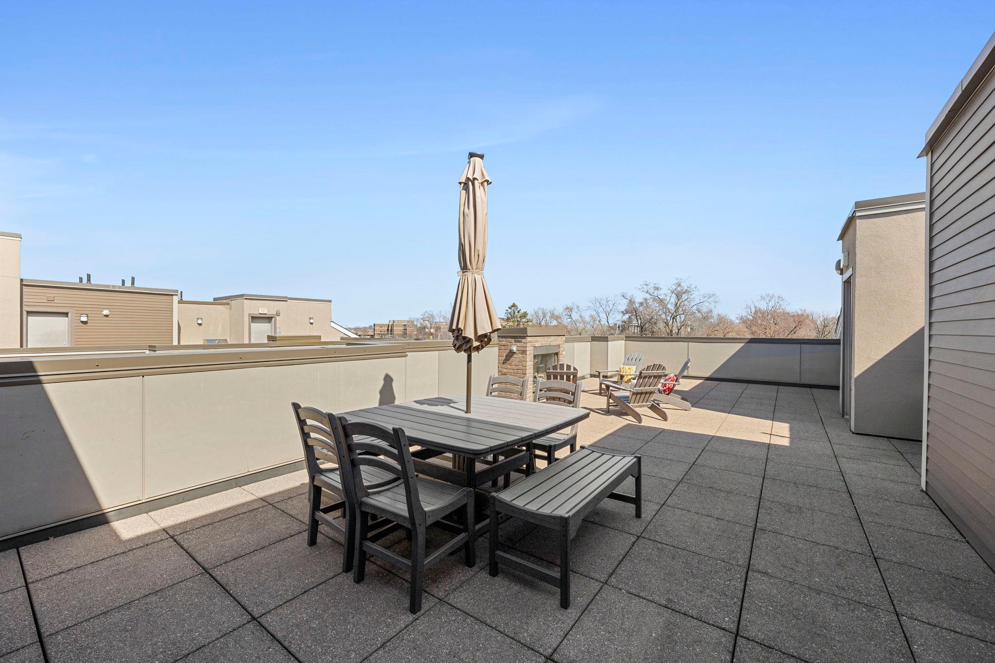 3980 Wooddale Avenue S Unit: 302